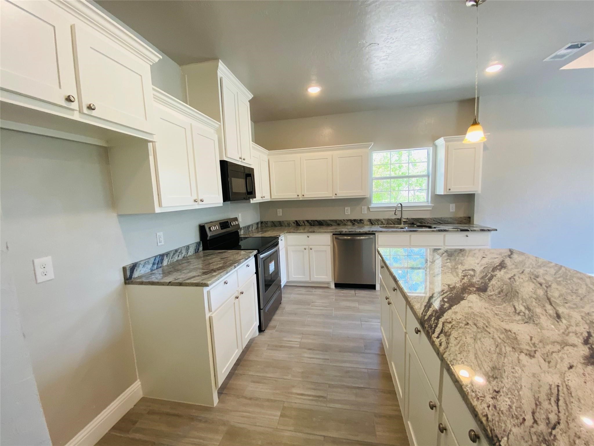 4102 Gordon Street Greenville TX 75401