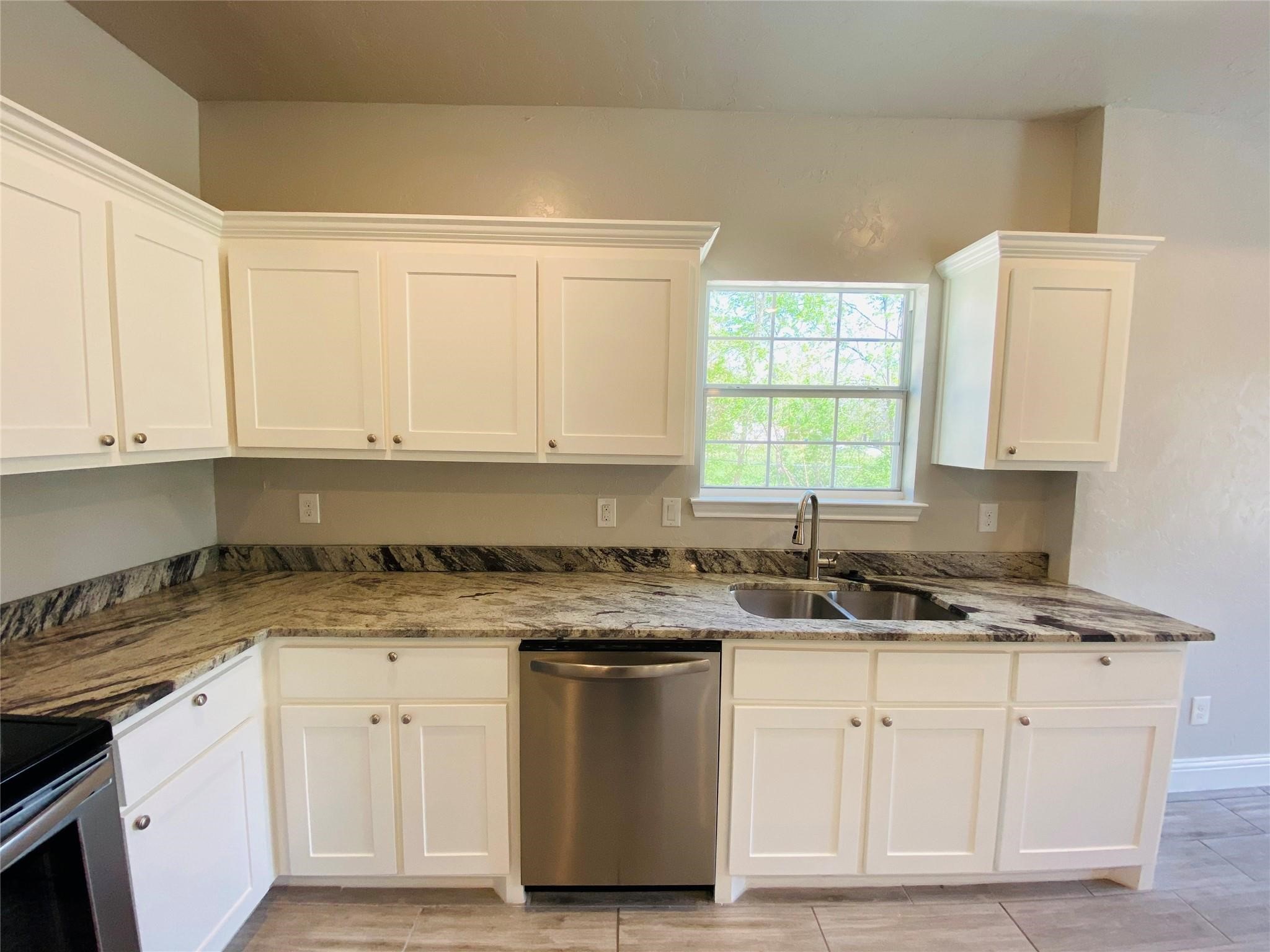 4102 Gordon Street Greenville TX 75401