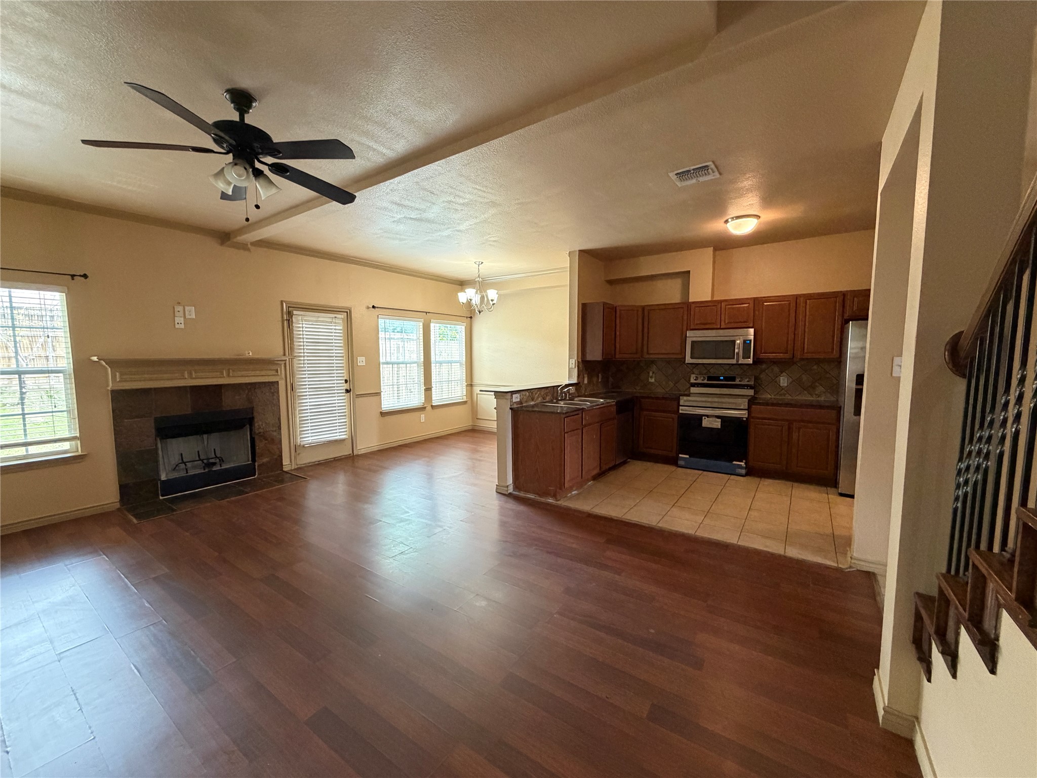 4024 Vista Mar Drive Fort Worth TX 76040