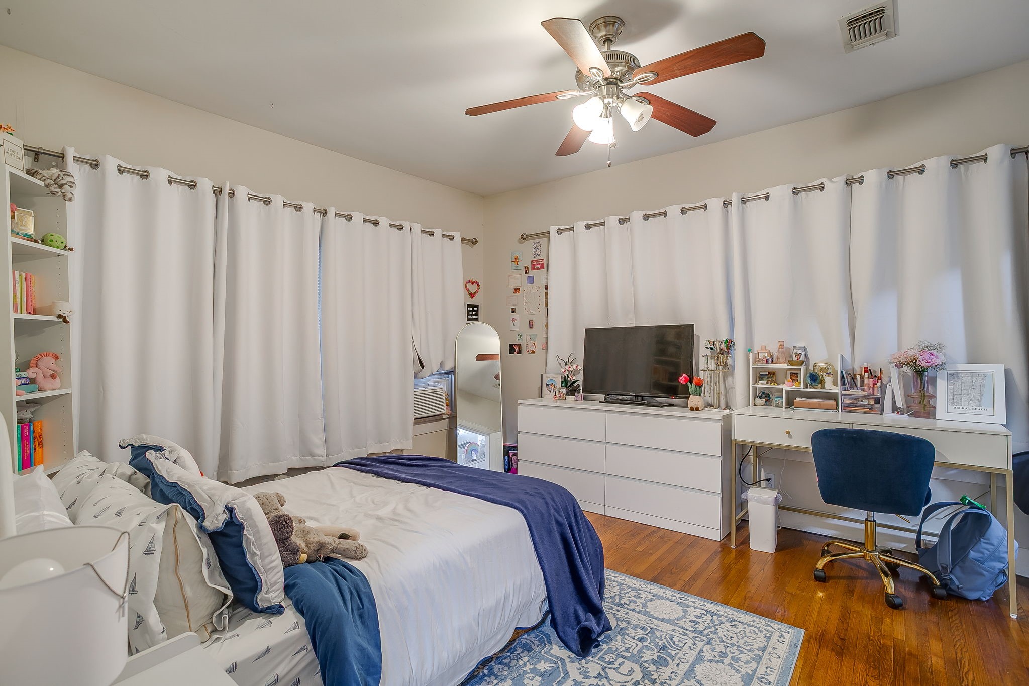 2544 S University Drive Fort Worth TX 76109