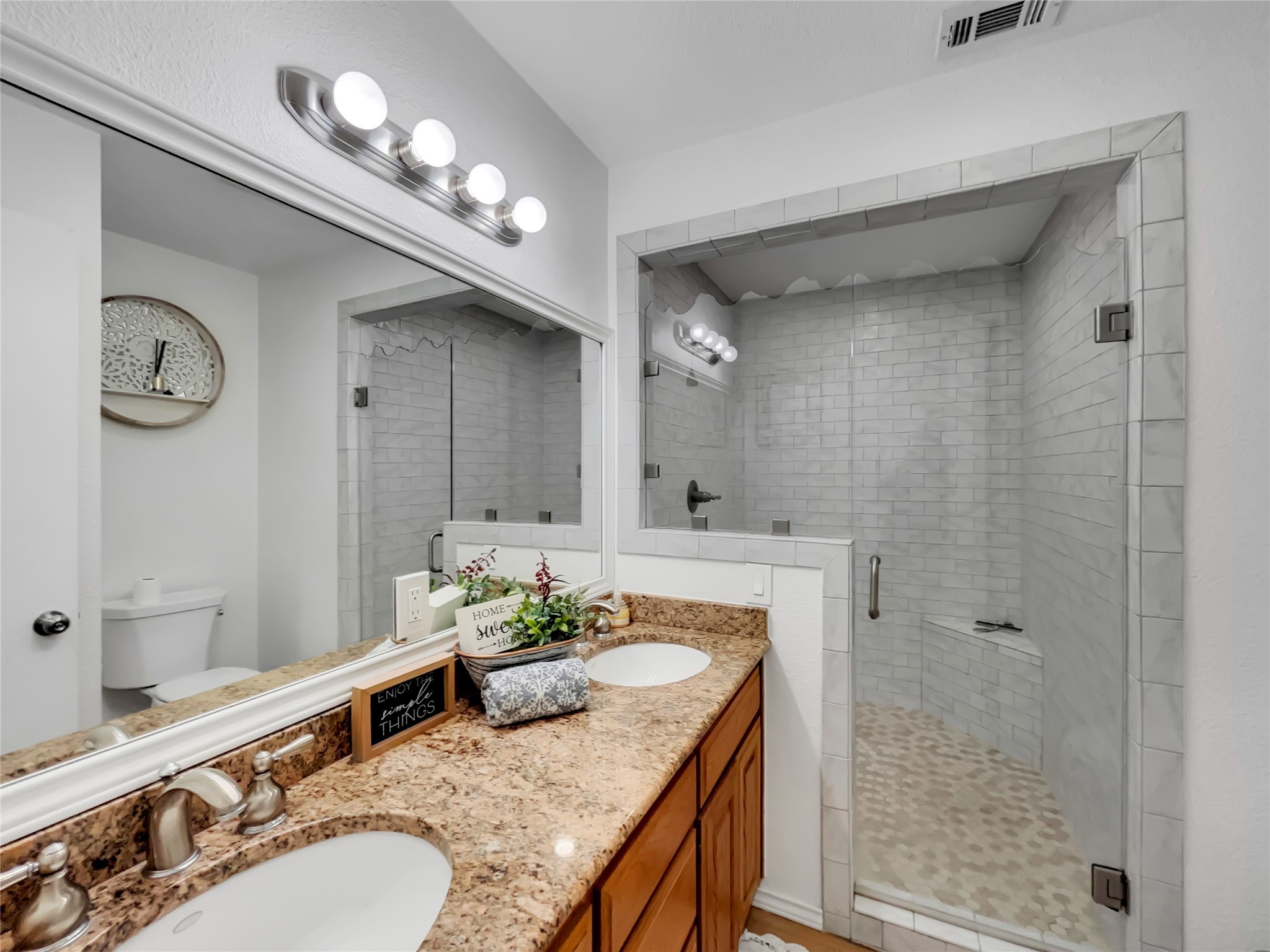401 E Pearl Street Granbury TX 76048