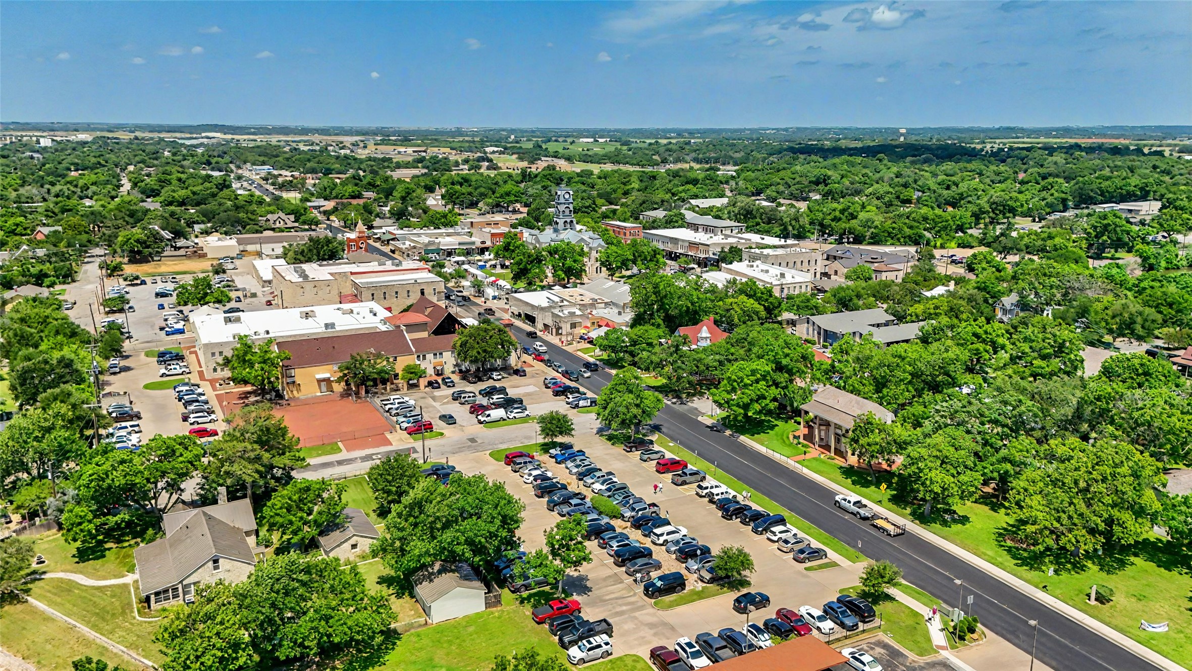 401 E Pearl Street Granbury TX 76048