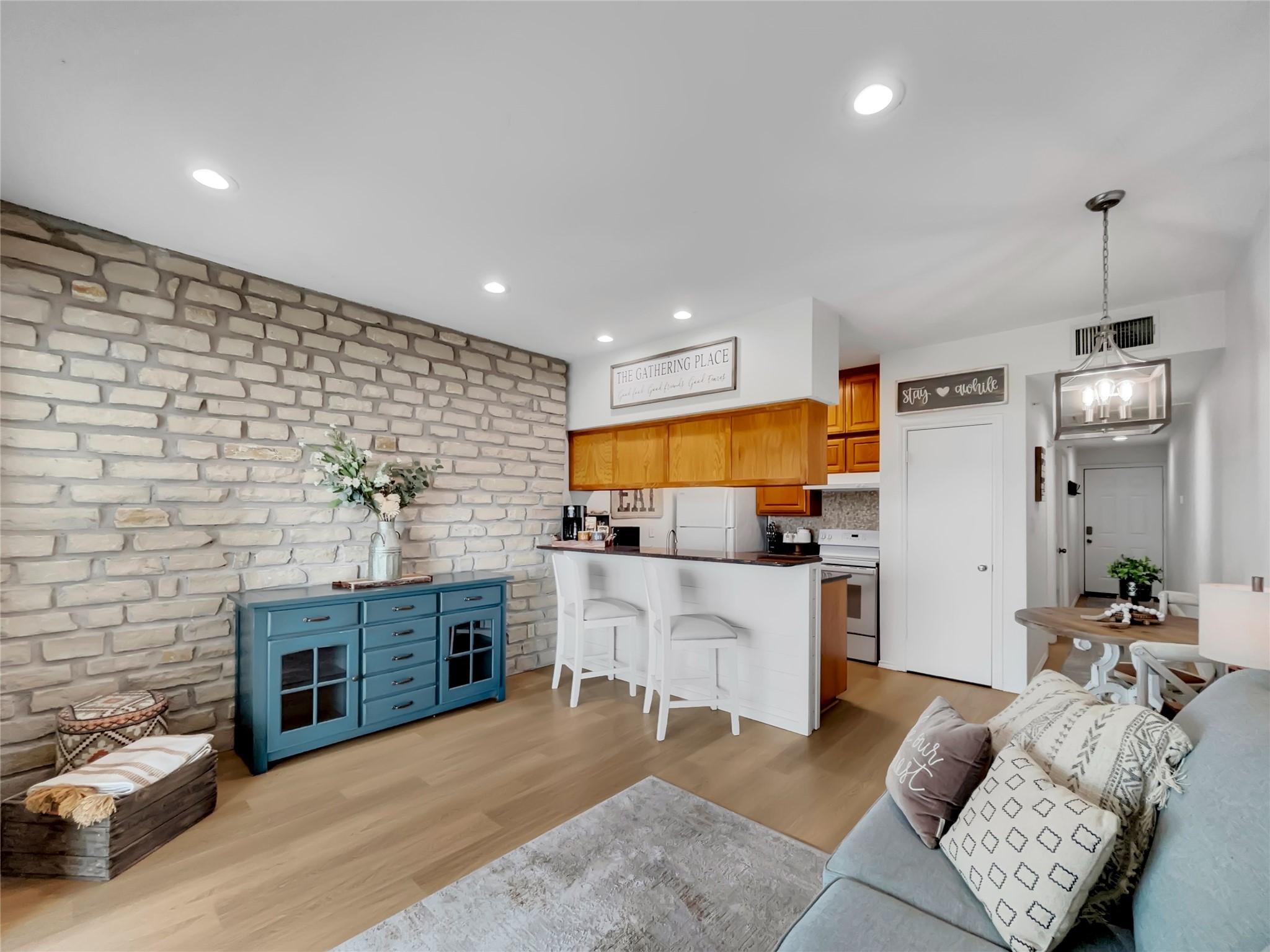 401 E Pearl Street Granbury TX 76048