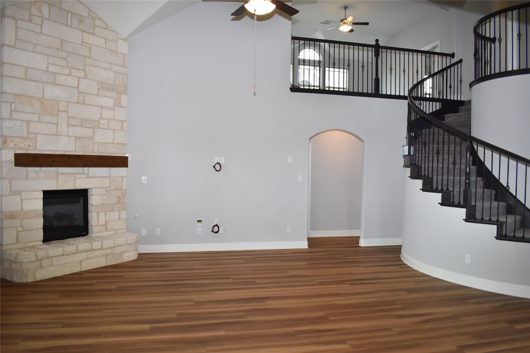2716 La Jolla Boulevard Grand Prairie TX 75054