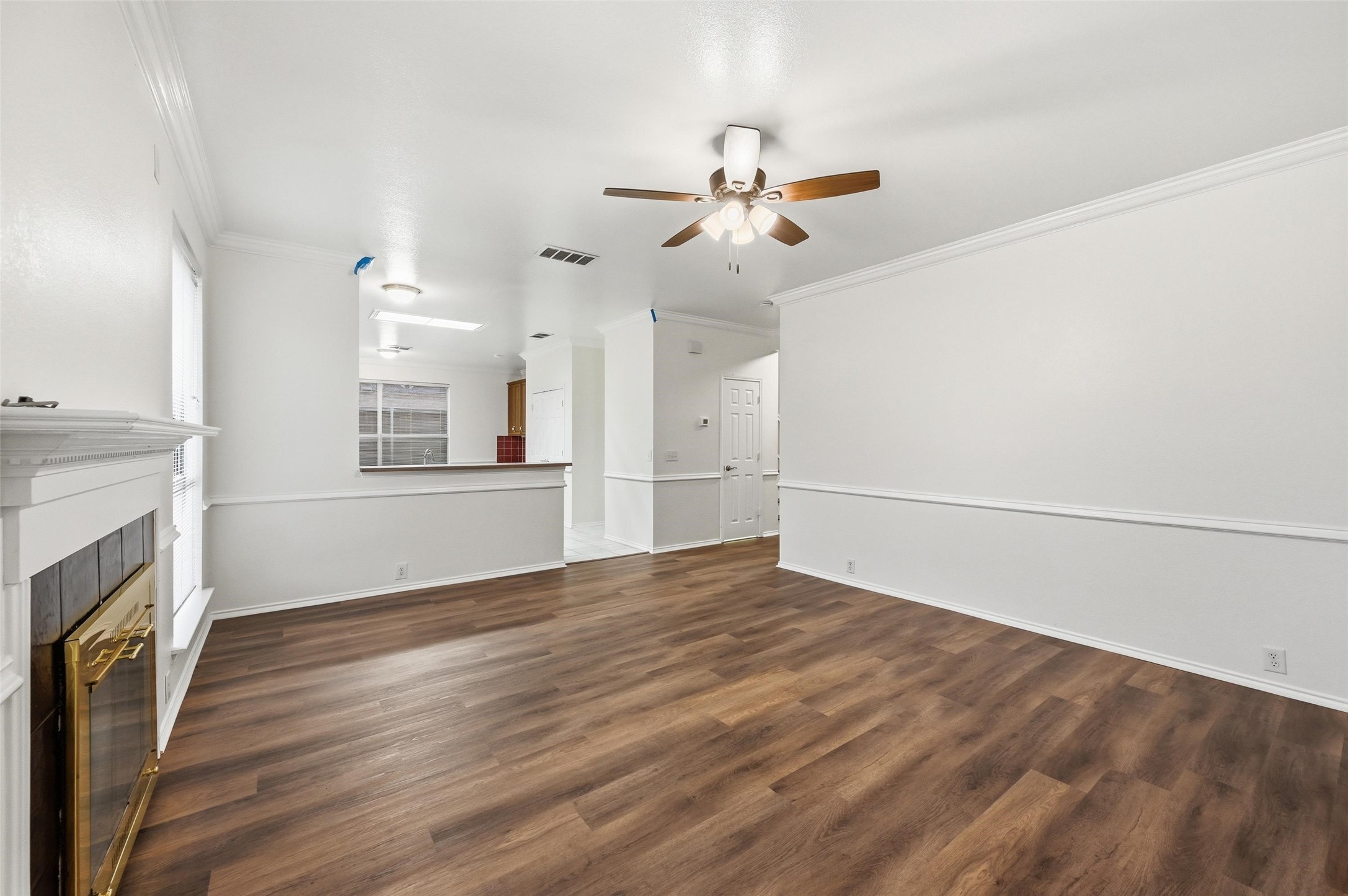 2216 Oak Park Drive Bedford TX 76021