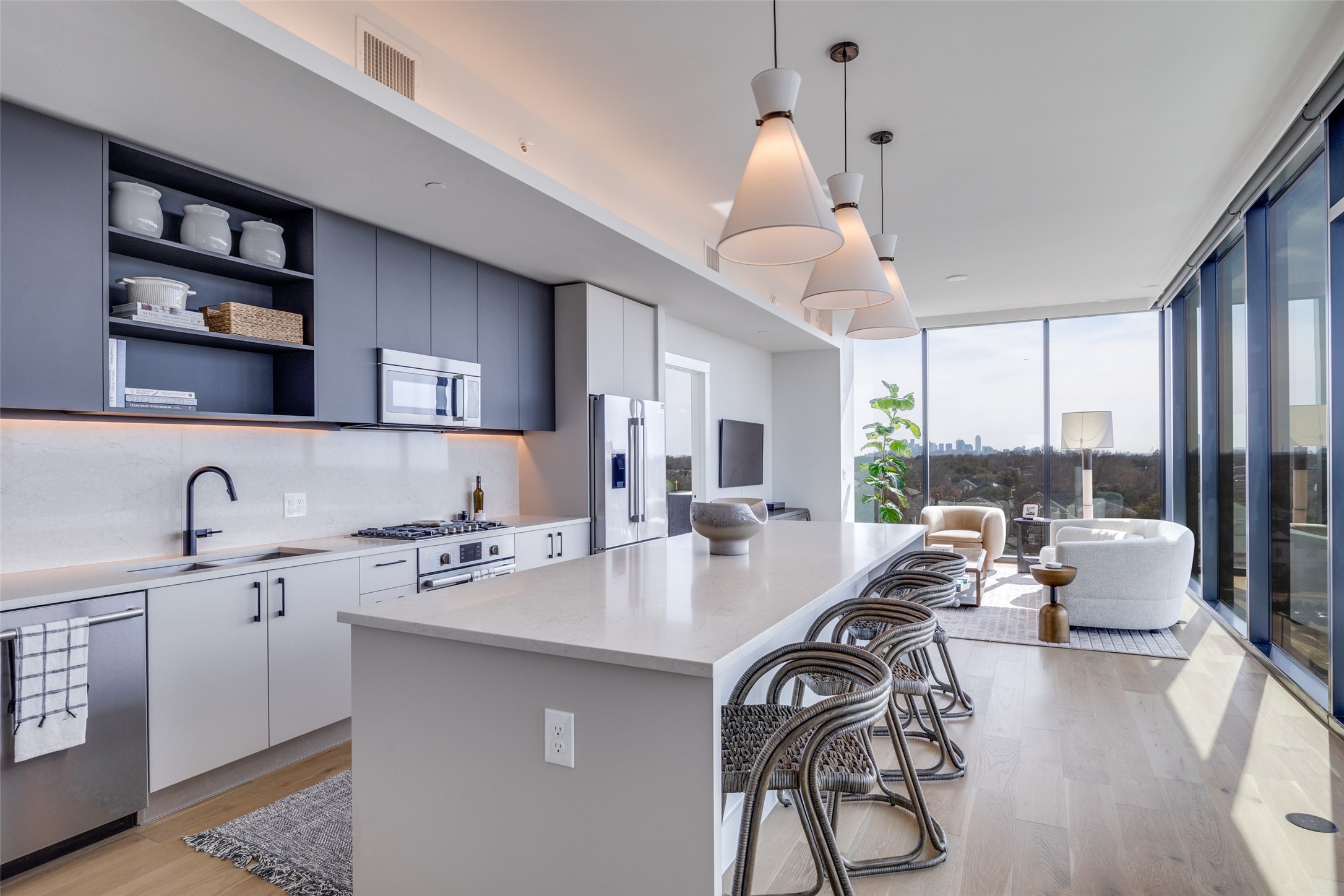 8119 Douglas Avenue Dallas TX 75225