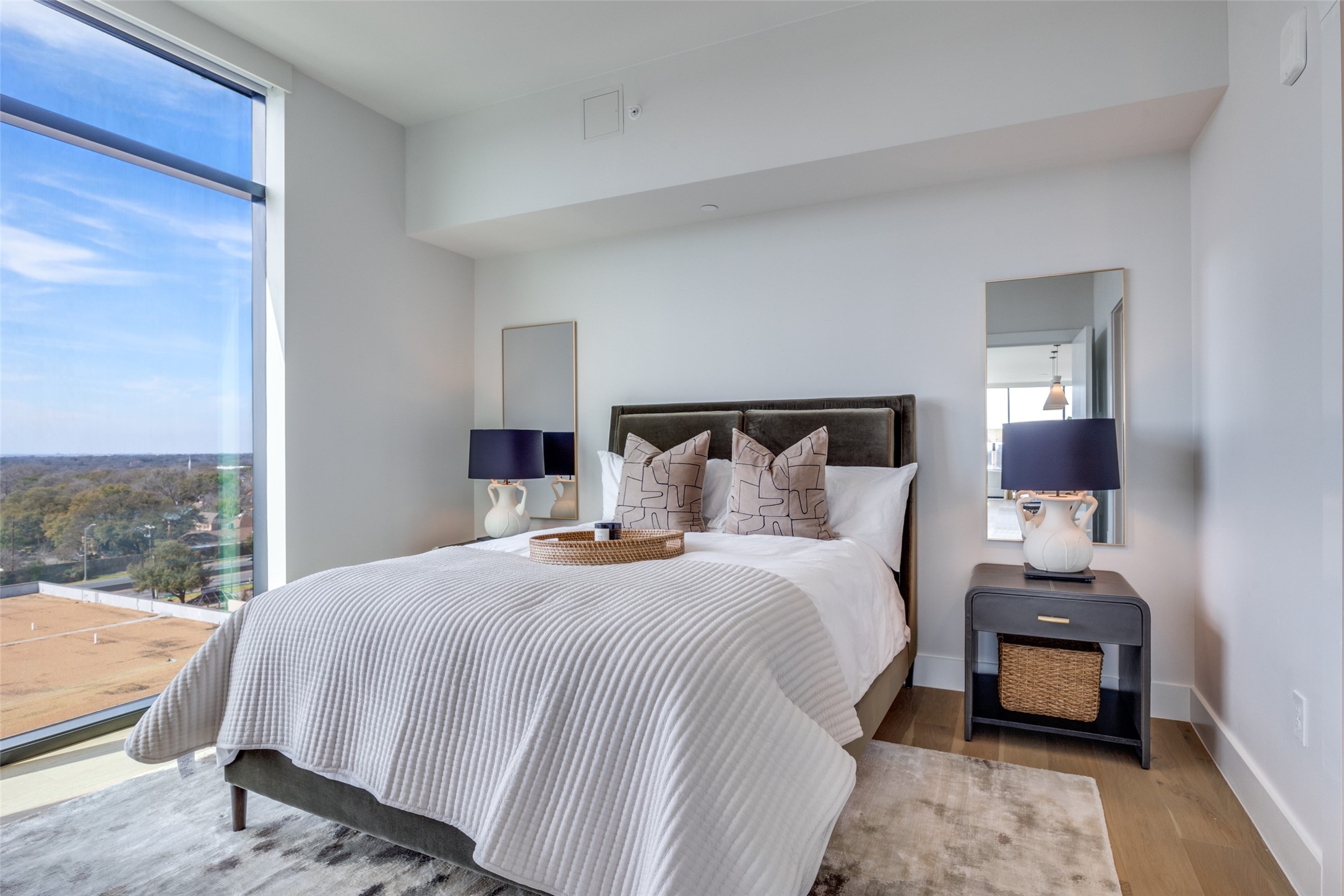 8119 Douglas Avenue Dallas TX 75225
