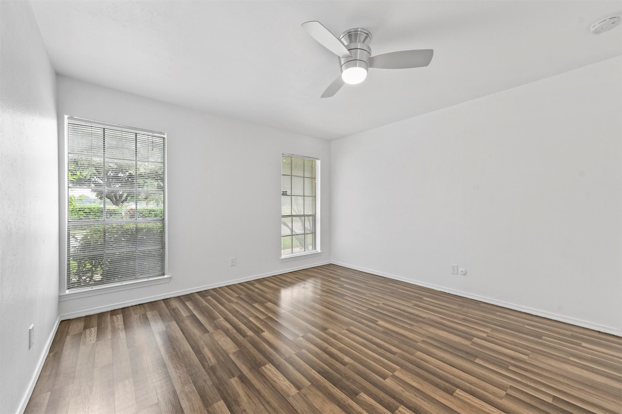 4002 Ridglea Country Club Drive Fort Worth TX 76126