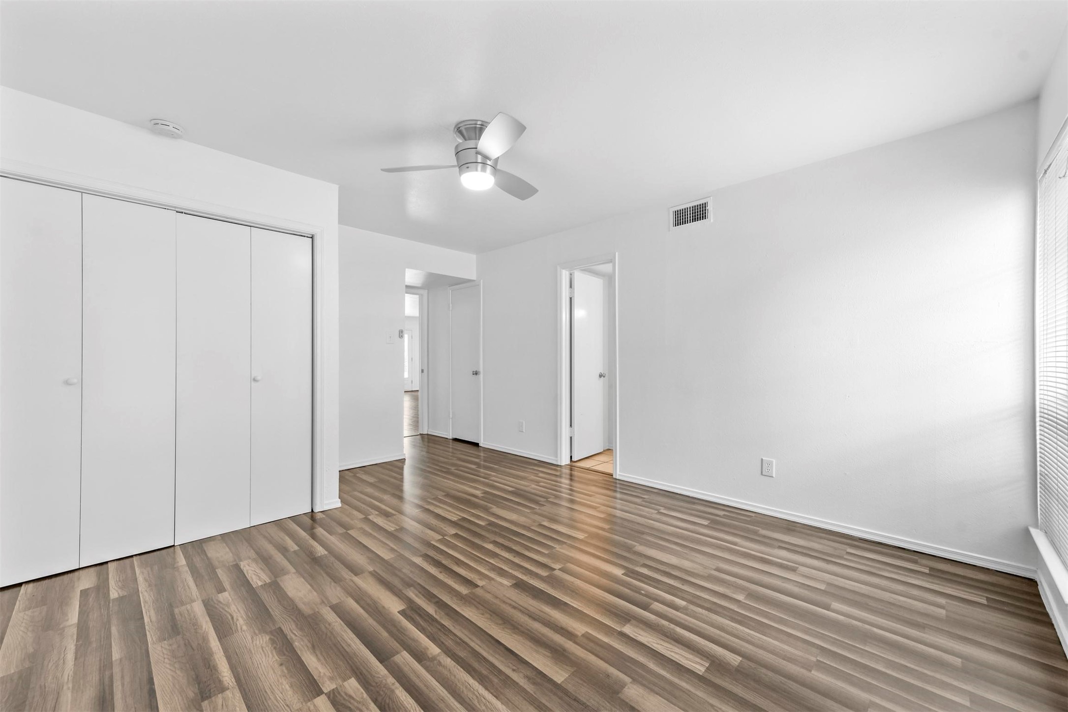 4002 Ridglea Country Club Drive Fort Worth TX 76126