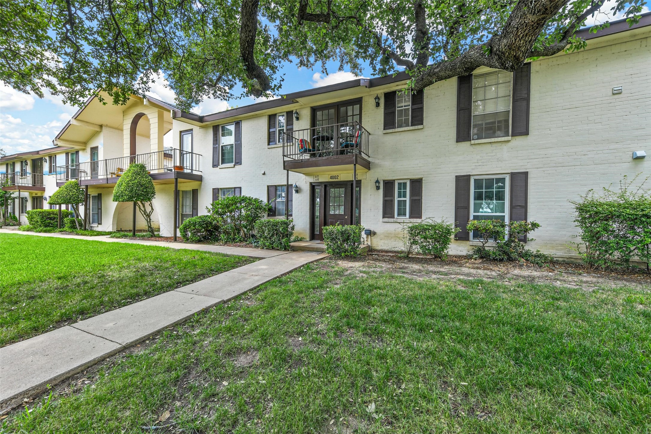 4002 Ridglea Country Club Drive Fort Worth TX 76126