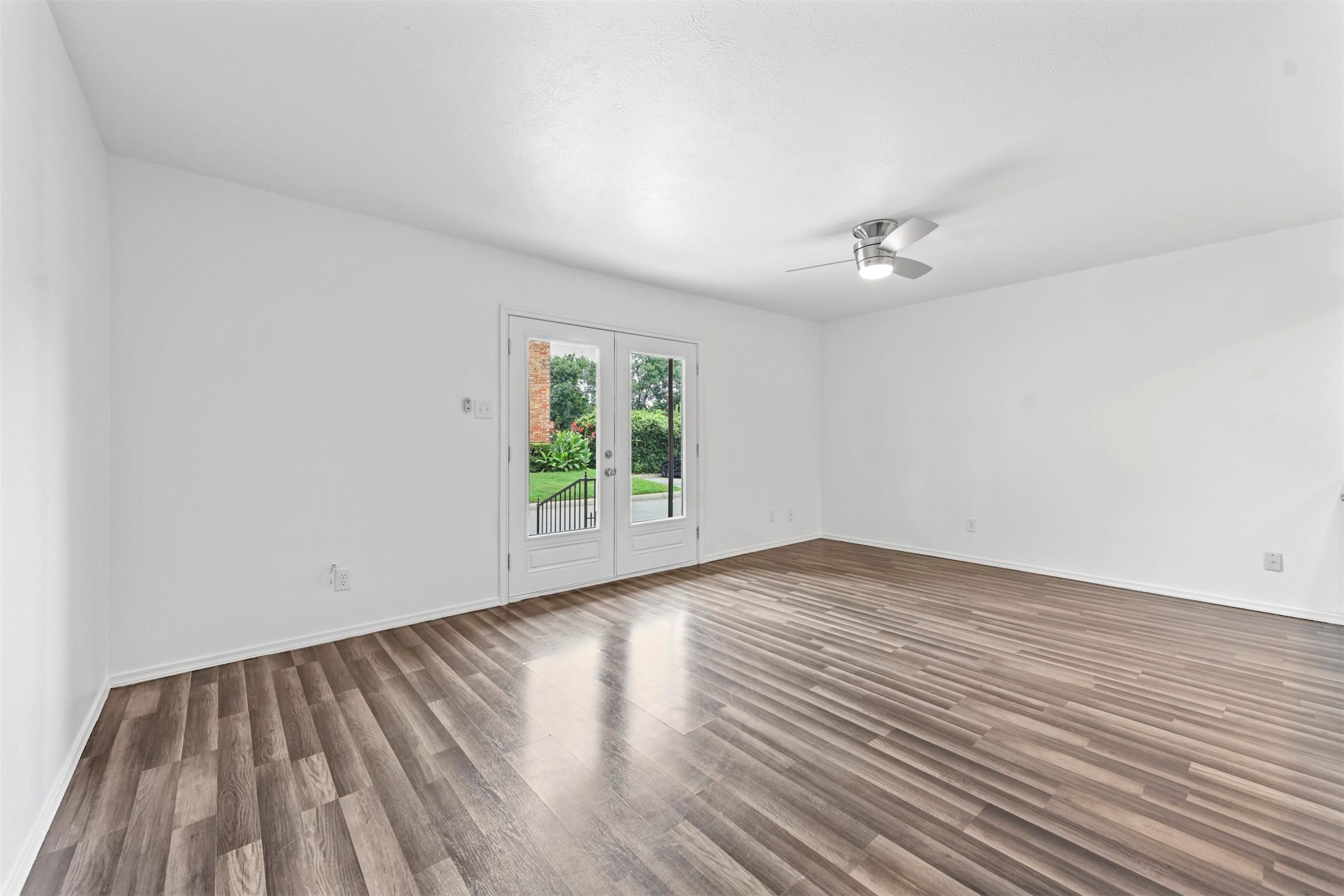 4002 Ridglea Country Club Drive Fort Worth TX 76126
