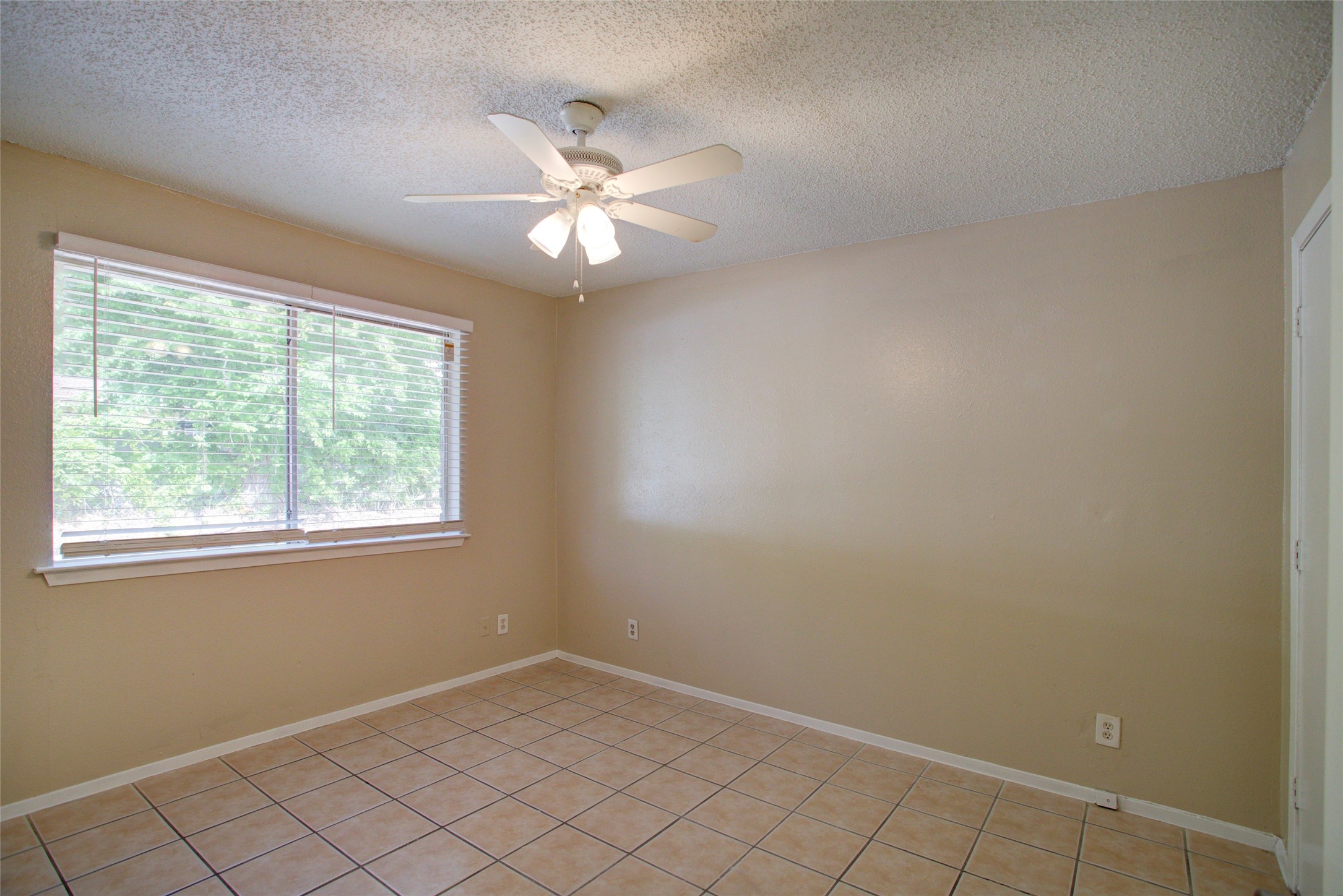 708 N Cooper Street Arlington TX 76011