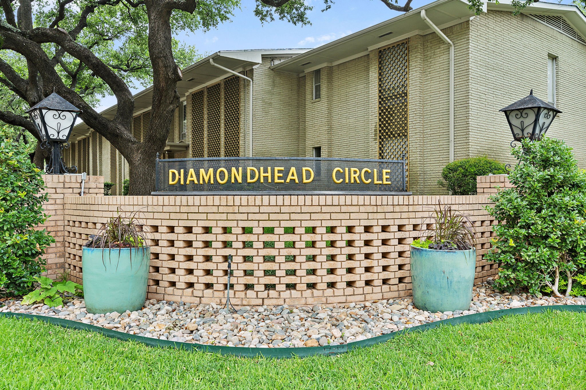 6367 Diamond Head Circle Dallas TX 75225