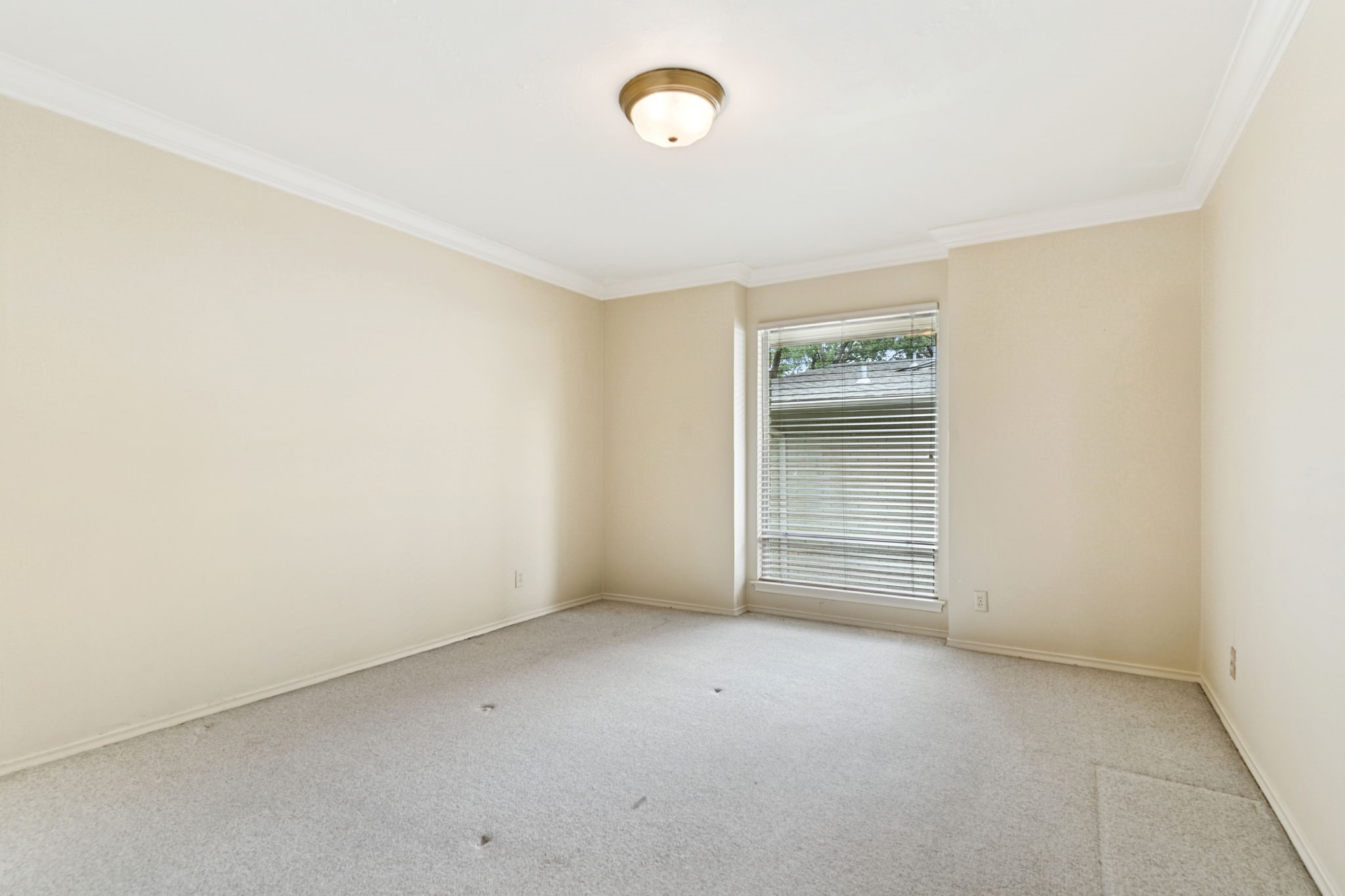 6367 Diamond Head Circle Dallas TX 75225
