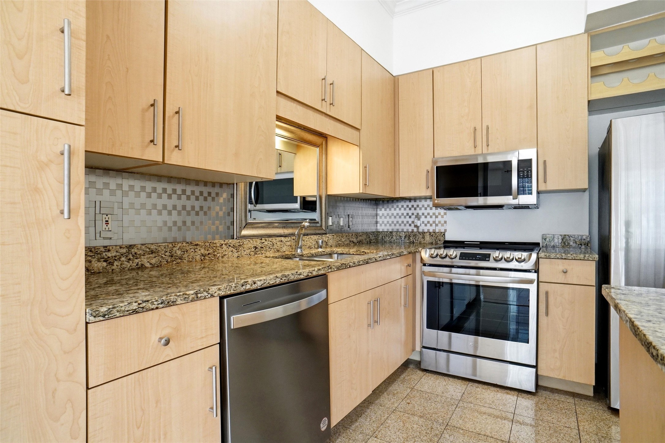 3225 Turtle Creek Boulevard Dallas TX 75219