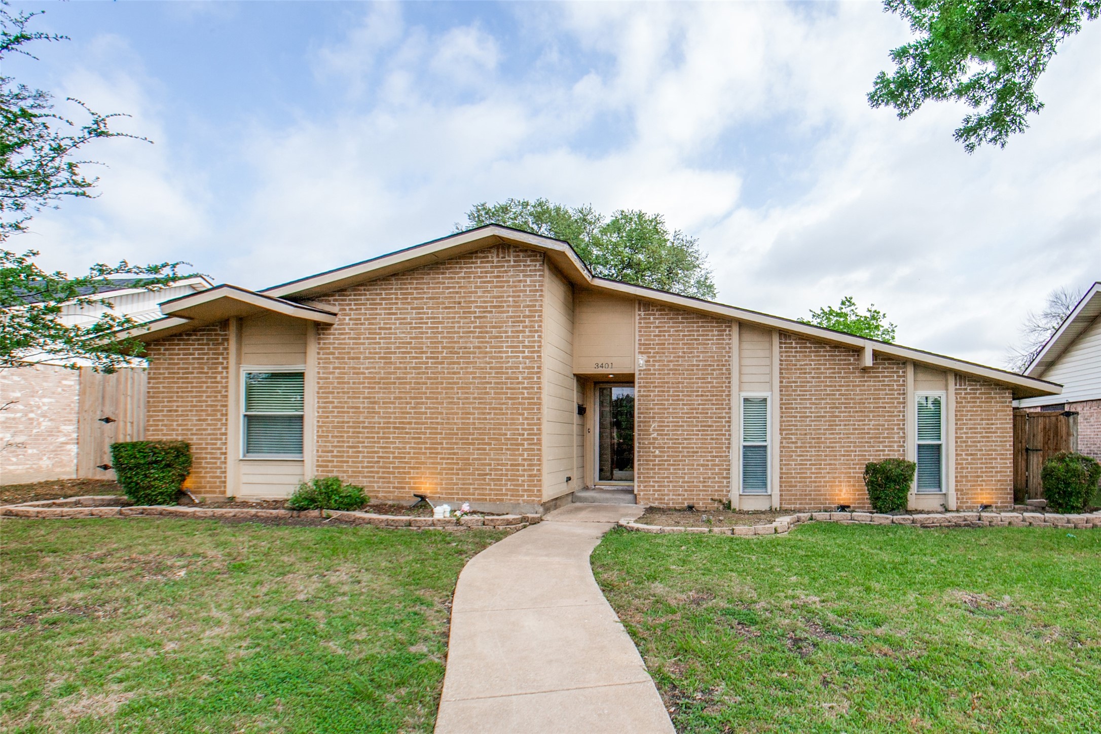 3401 High Plateau Drive Garland TX 75044