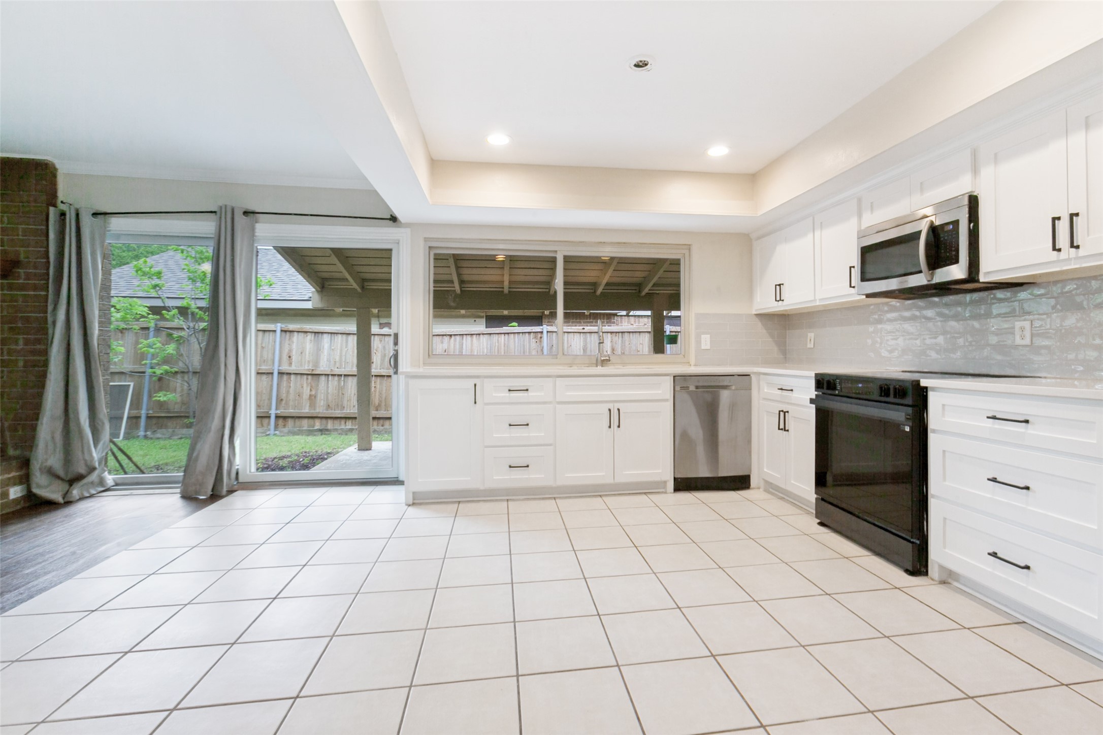 3401 High Plateau Drive Garland TX 75044