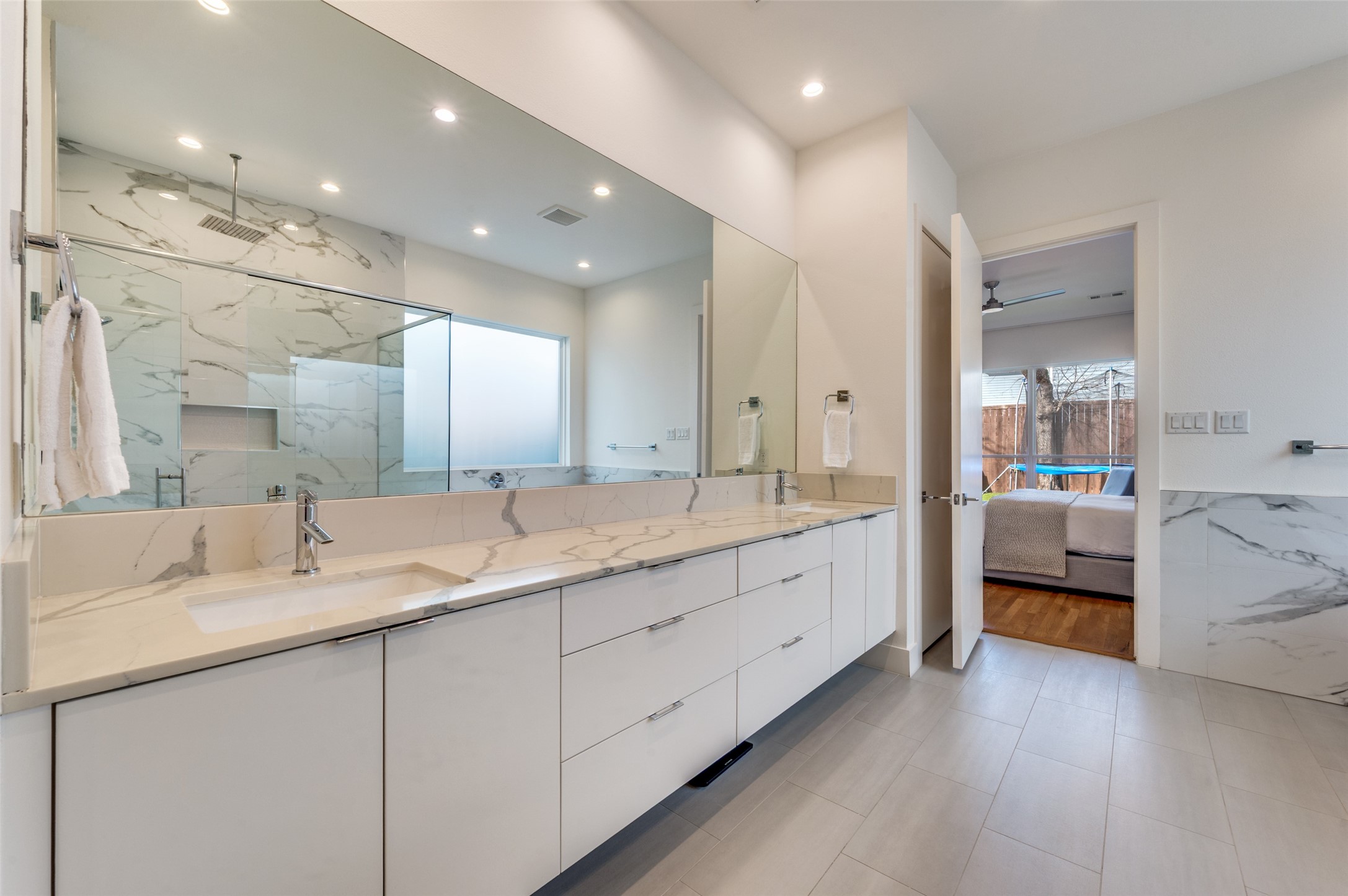 3925 Lively Lane Dallas TX 75220