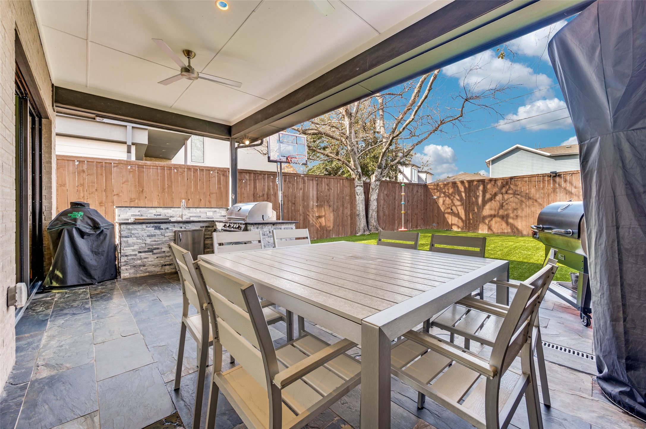 3925 Lively Lane Dallas TX 75220
