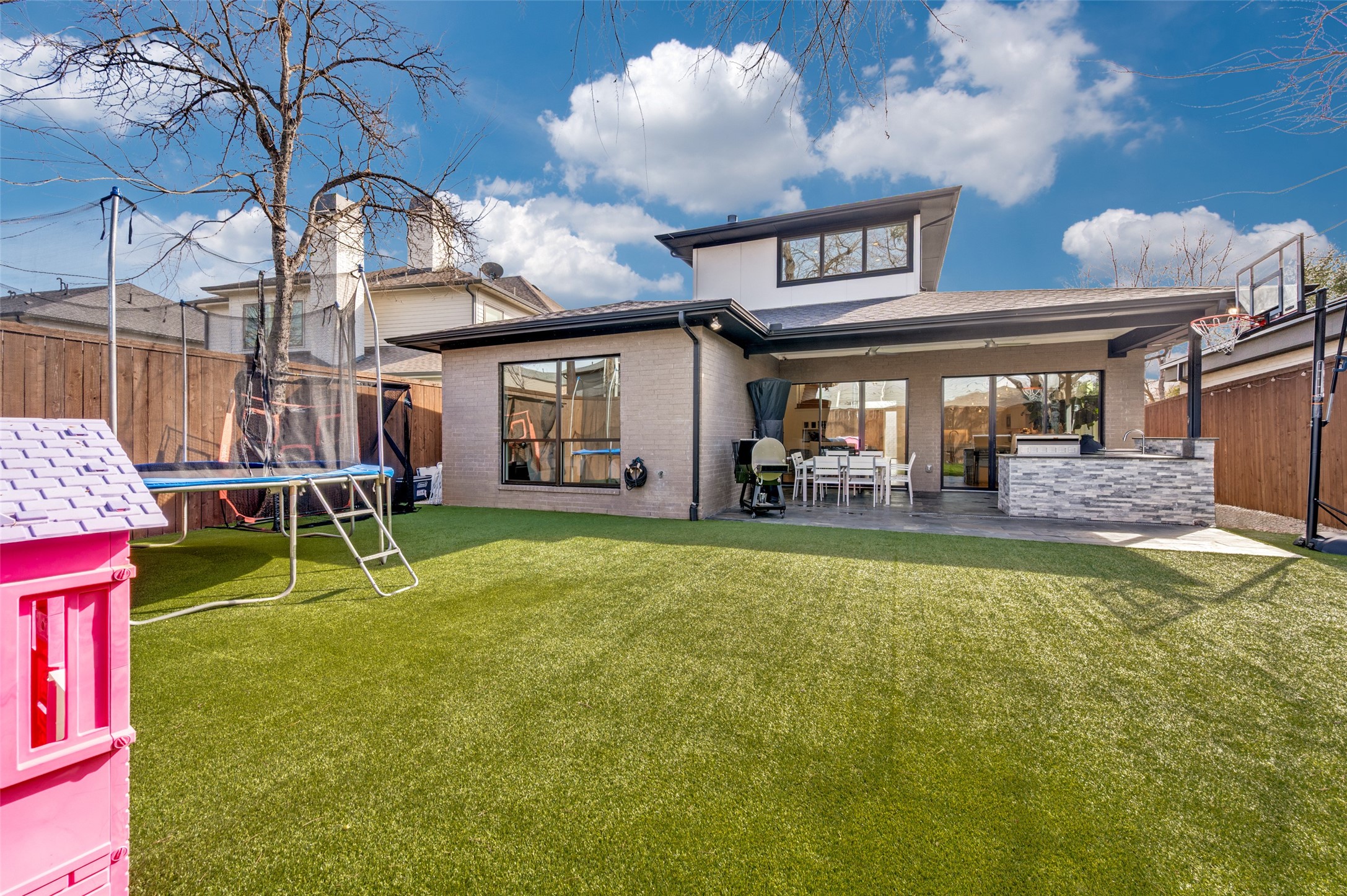 3925 Lively Lane Dallas TX 75220