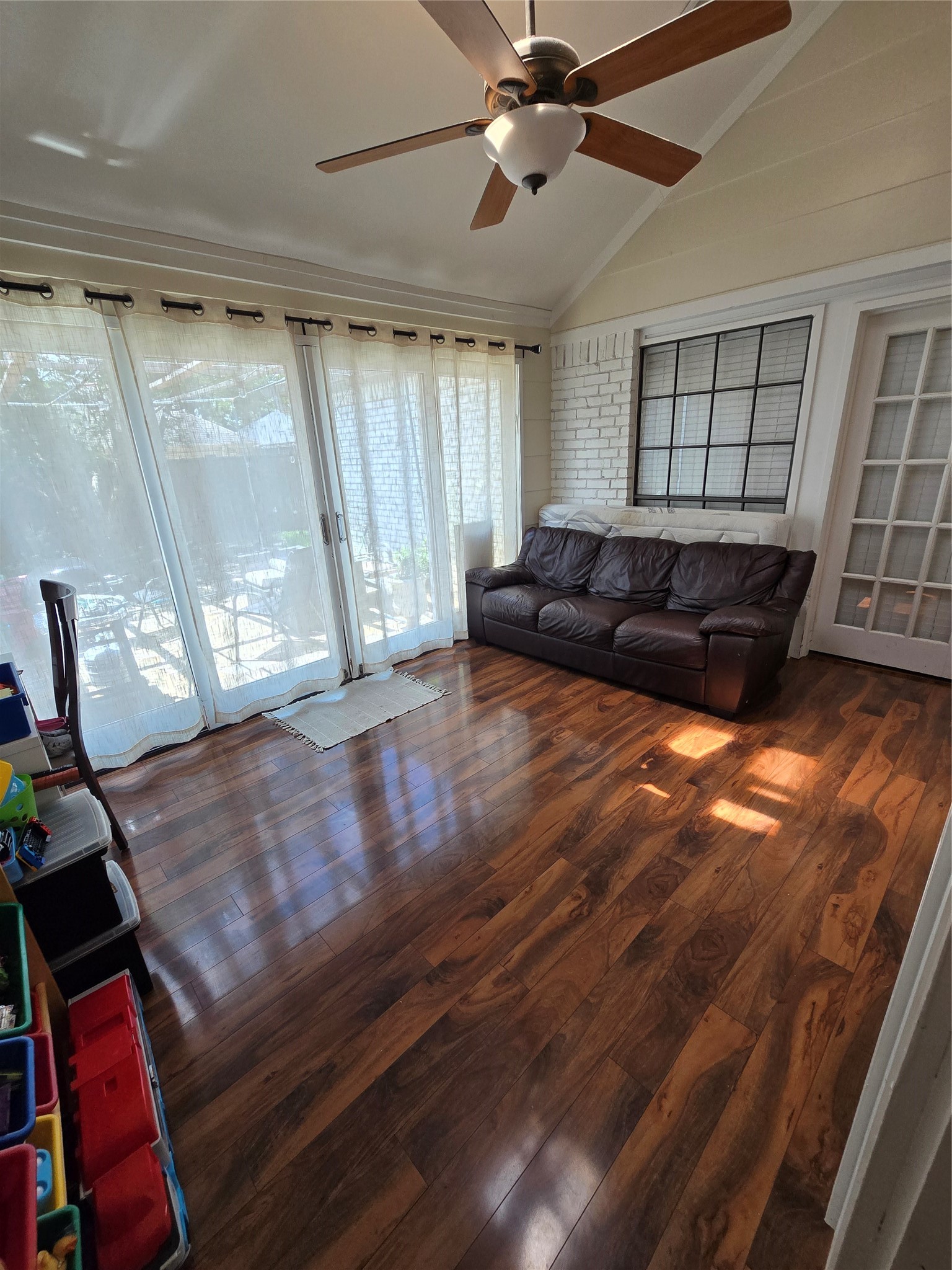 6524 Garlinghouse Lane Dallas TX 75252