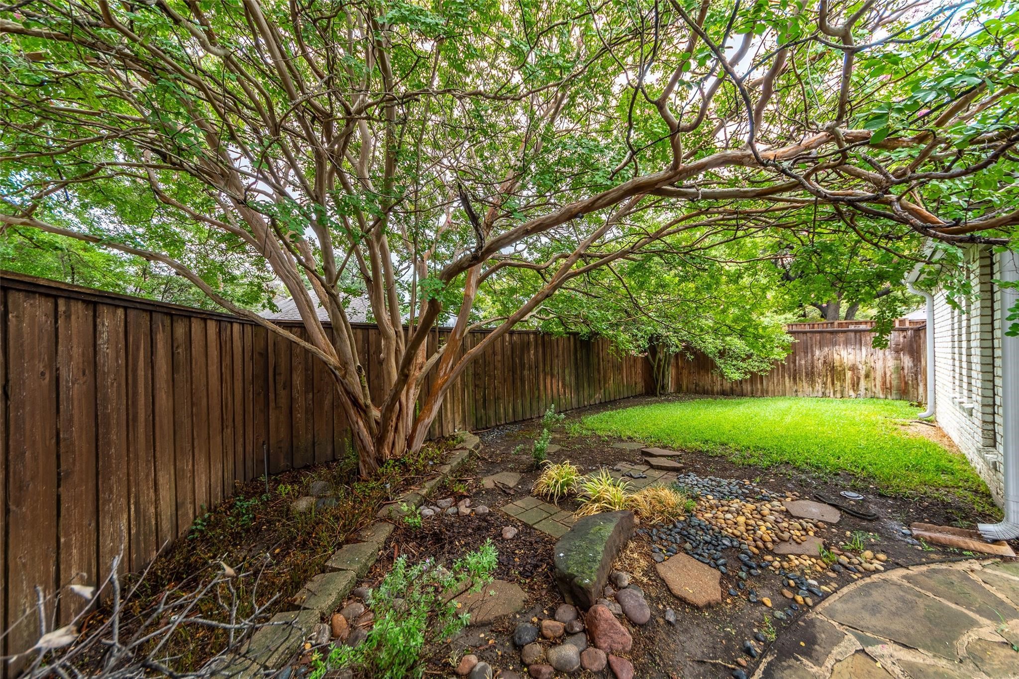 6524 Garlinghouse Lane Dallas TX 75252