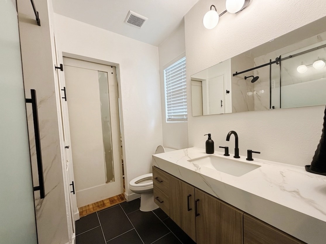 2732 W Jefferson Boulevard Dallas TX 75211
