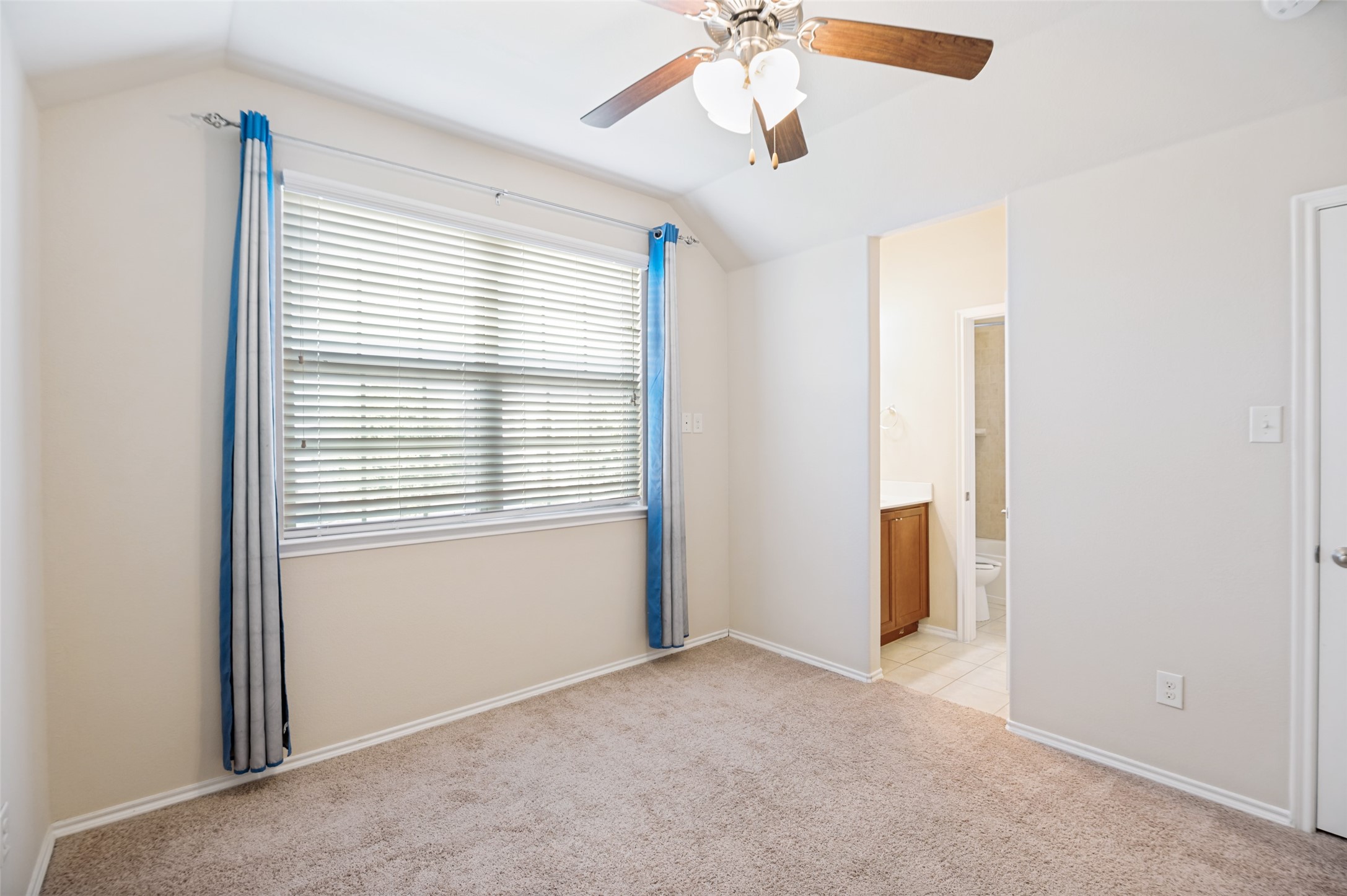 9816 Coyote Pass Trail Mckinney TX 75071