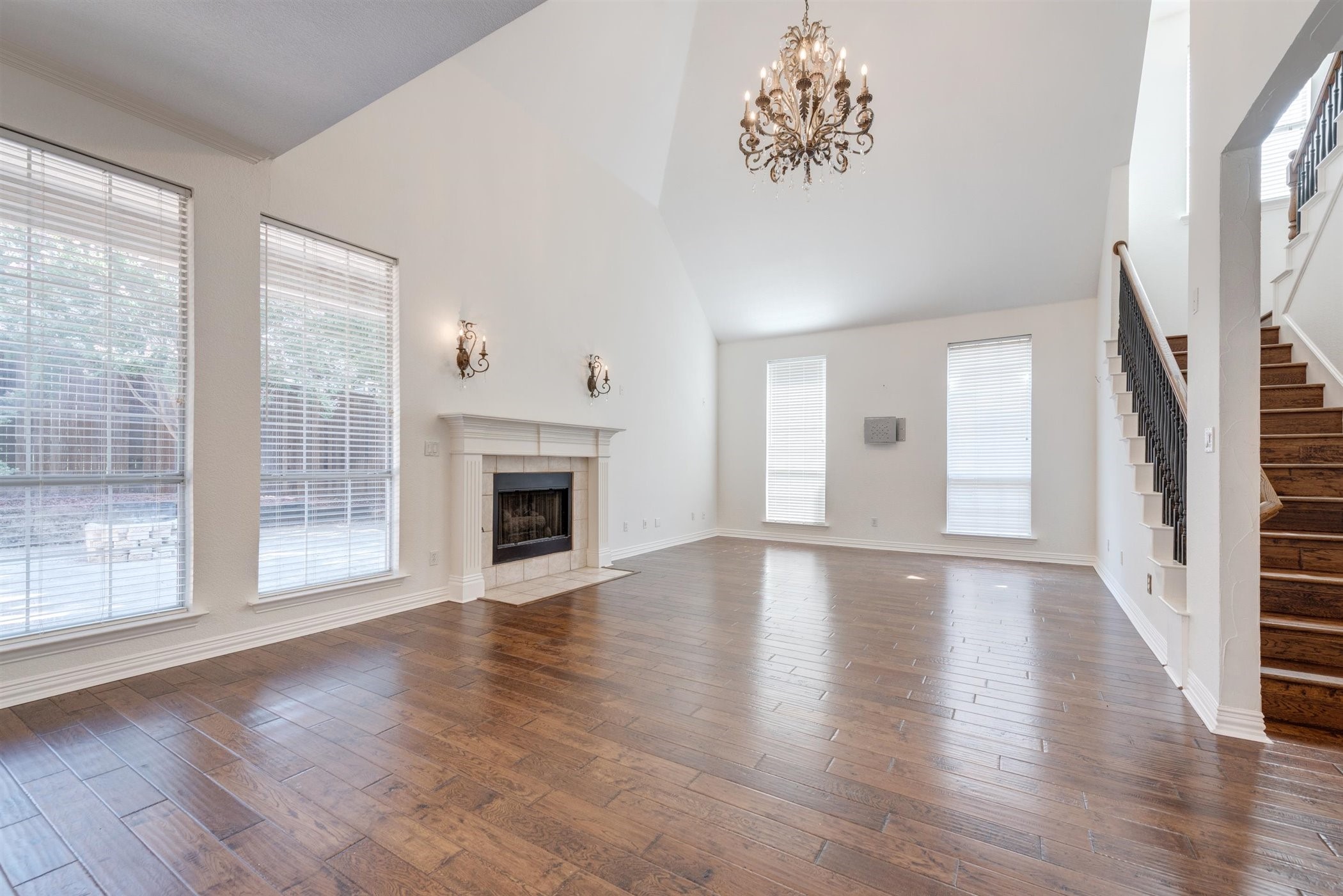 1404 Clearwater Court Grapevine TX 76051