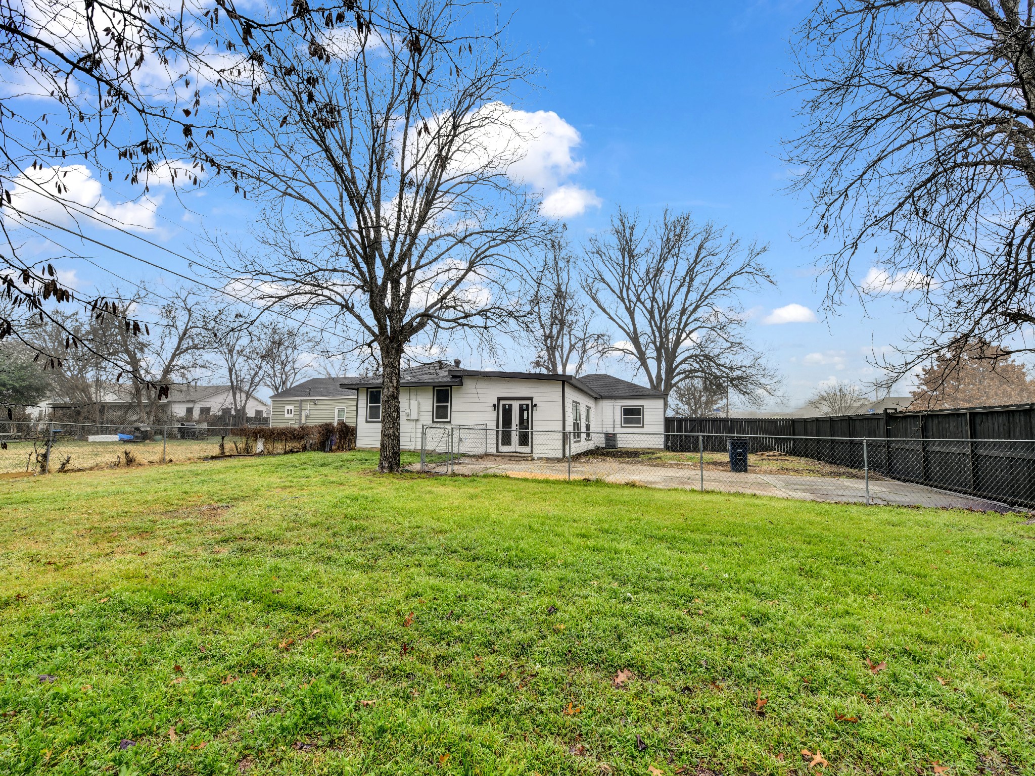 9101 Oels Street White Settlement TX 76108