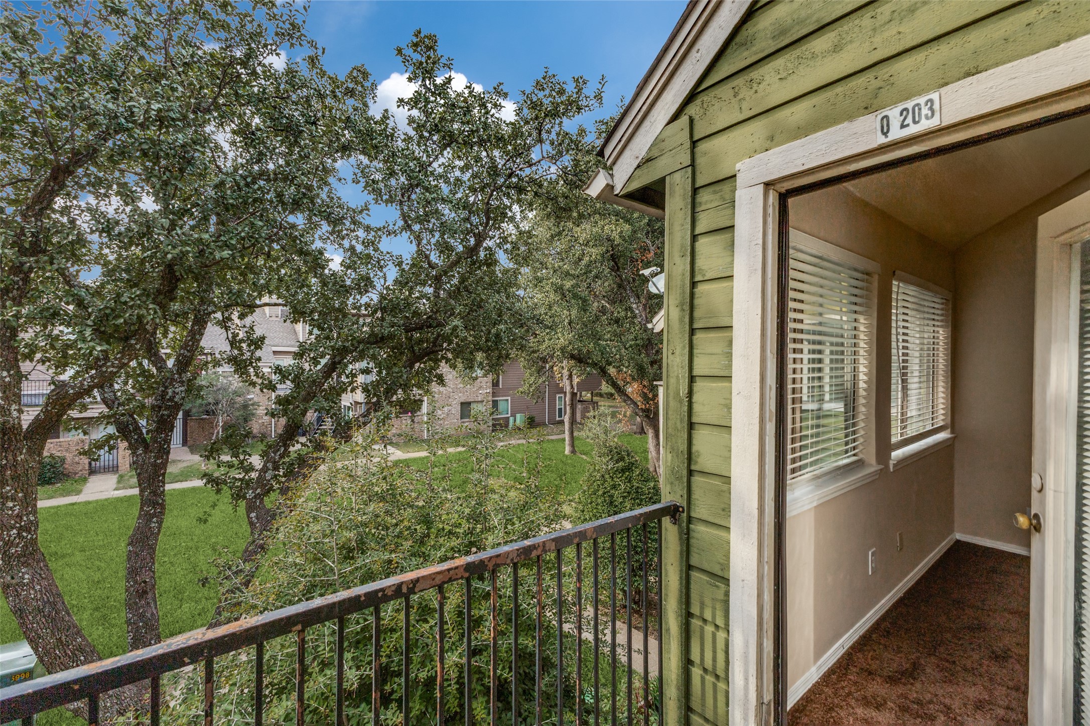9833 Walnut Street Dallas TX 75243