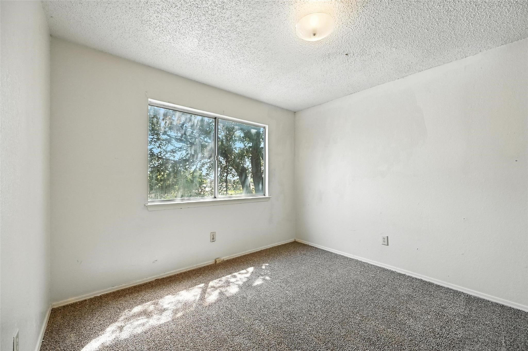 2108 Chatham Square Court Dallas TX 75227
