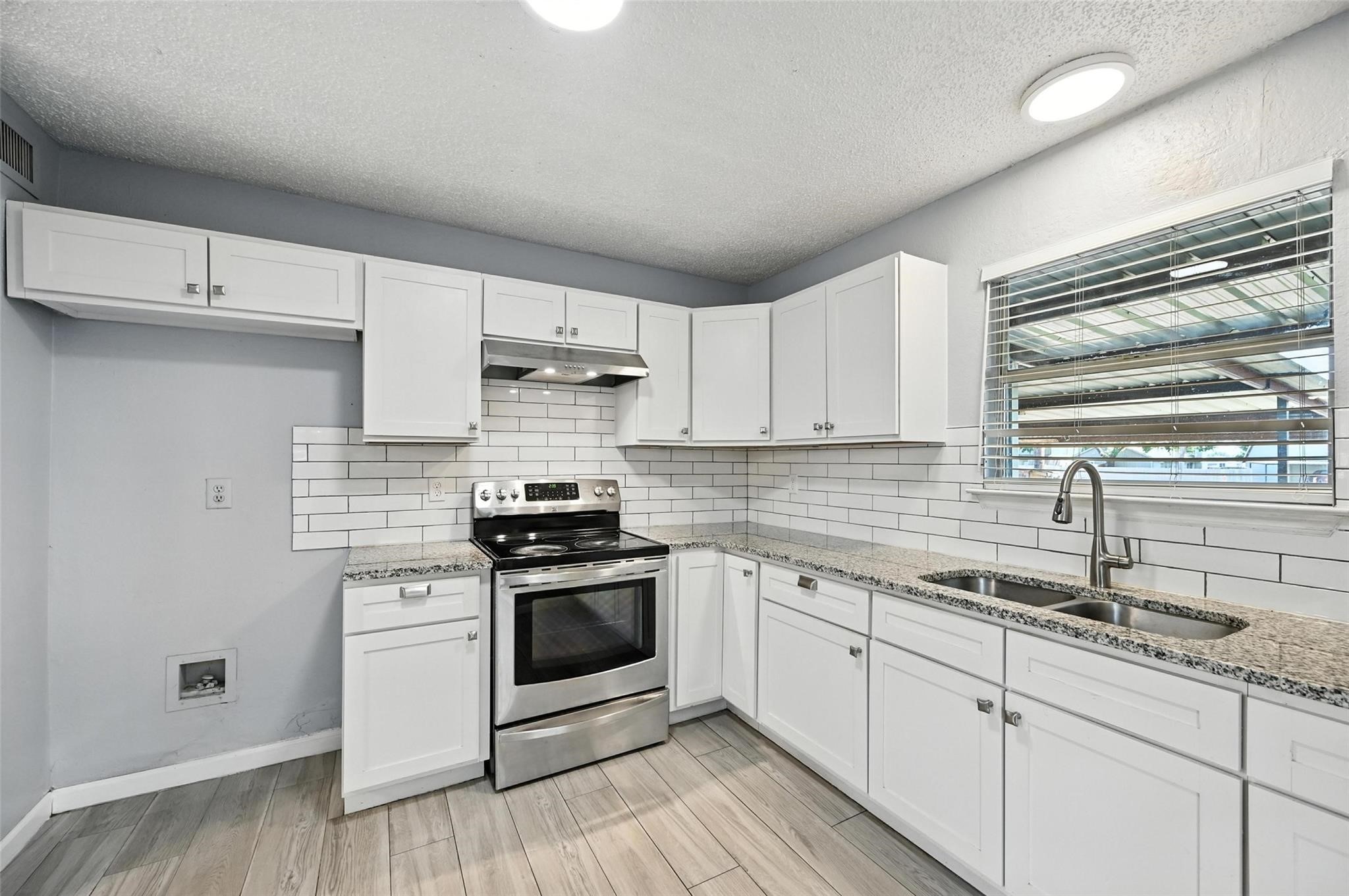 2108 Chatham Square Court Dallas TX 75227