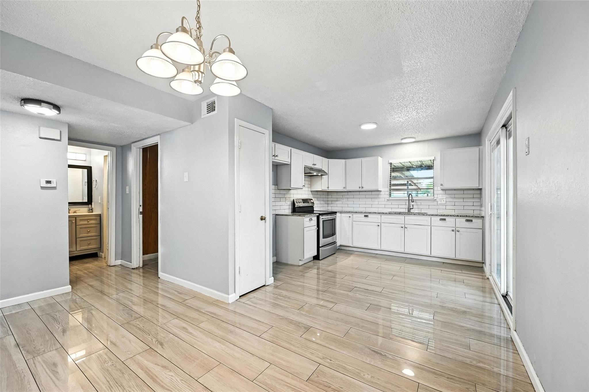 2108 Chatham Square Court Dallas TX 75227
