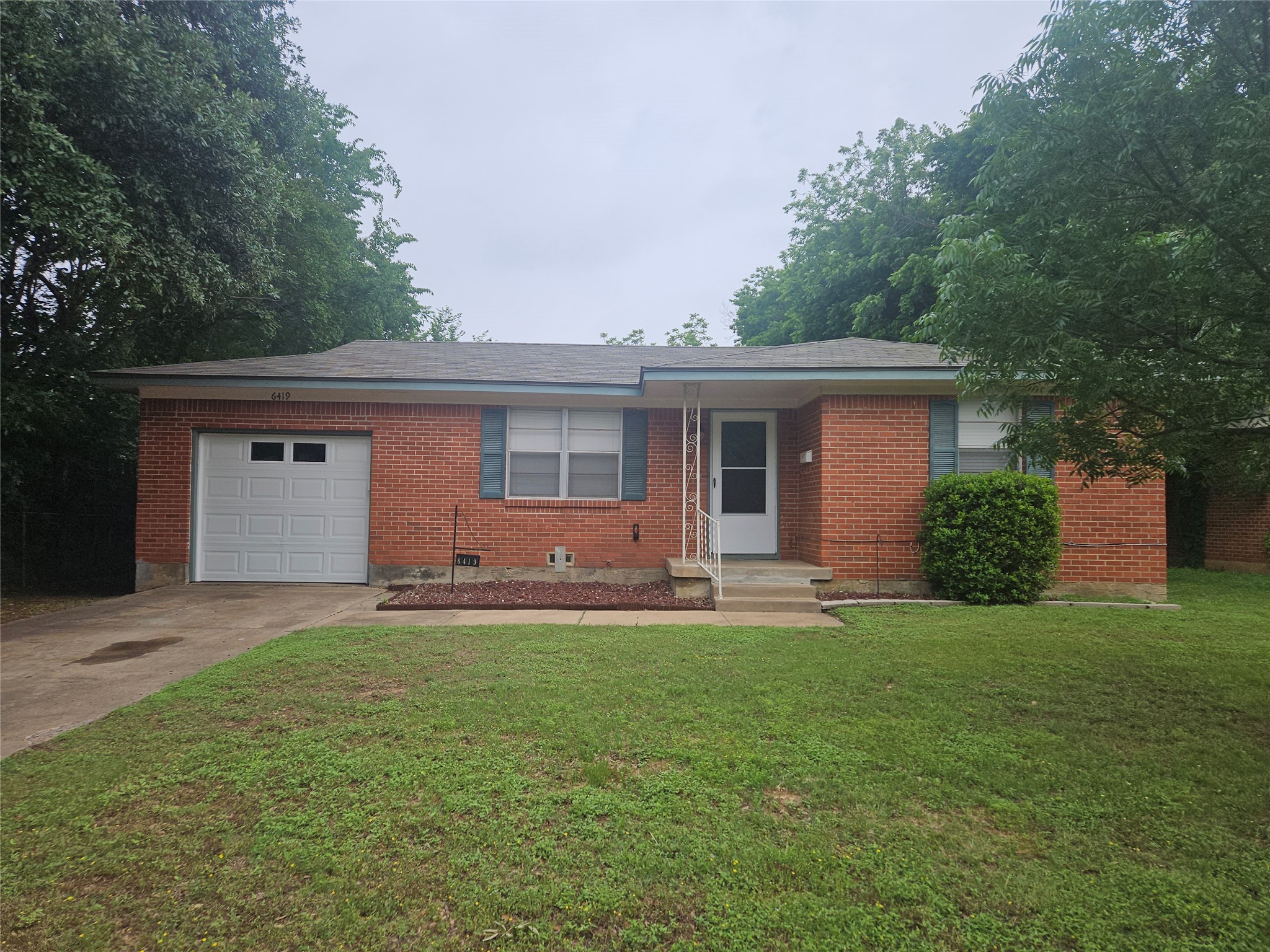 6419 Onyx Drive N North Richland Hills TX 76180