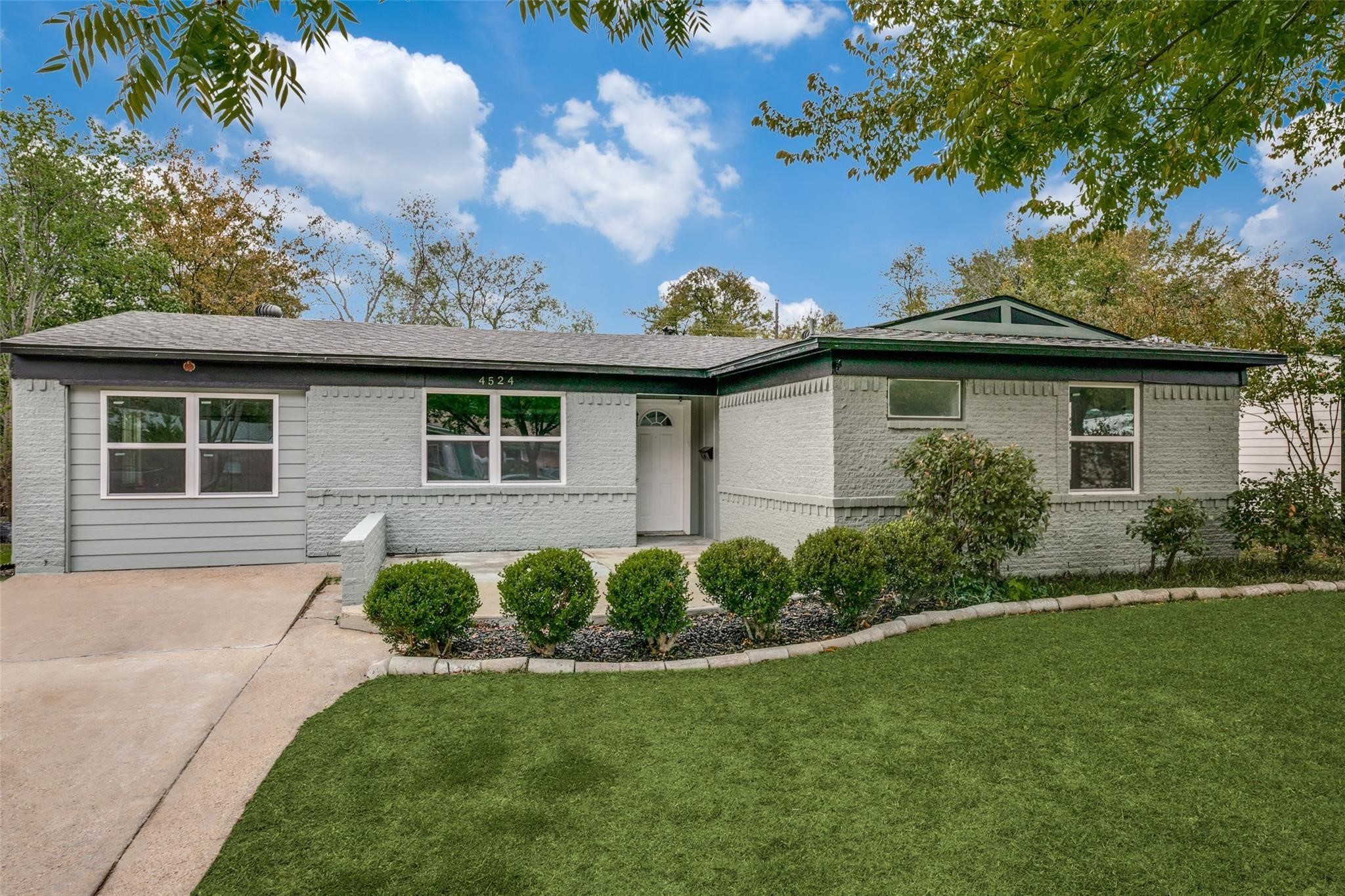 4524 Harvey Mesquite TX 75150