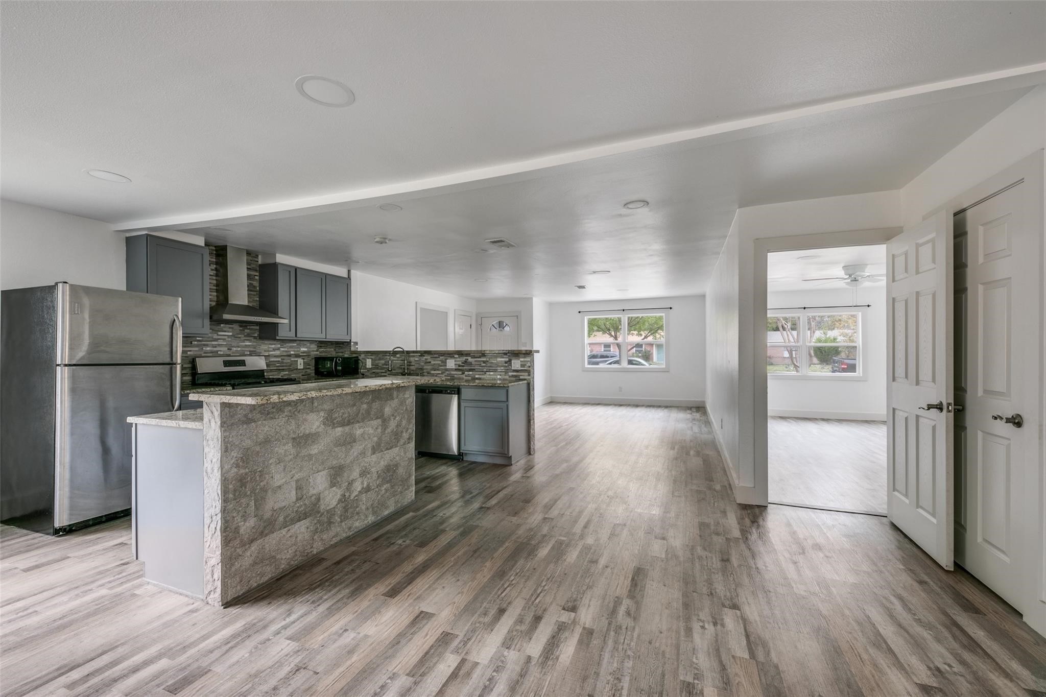 4524 Harvey Mesquite TX 75150