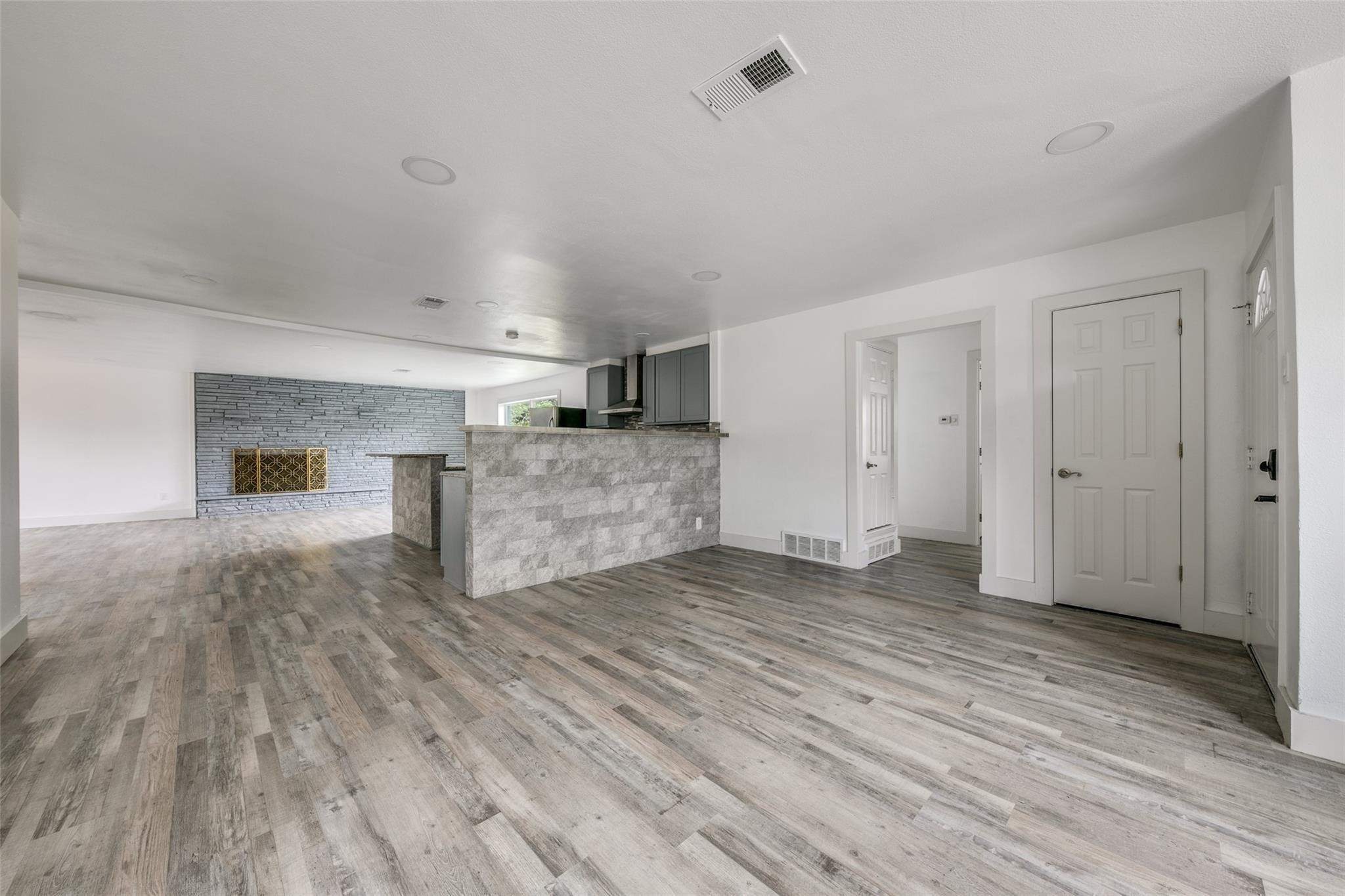 4524 Harvey Mesquite TX 75150