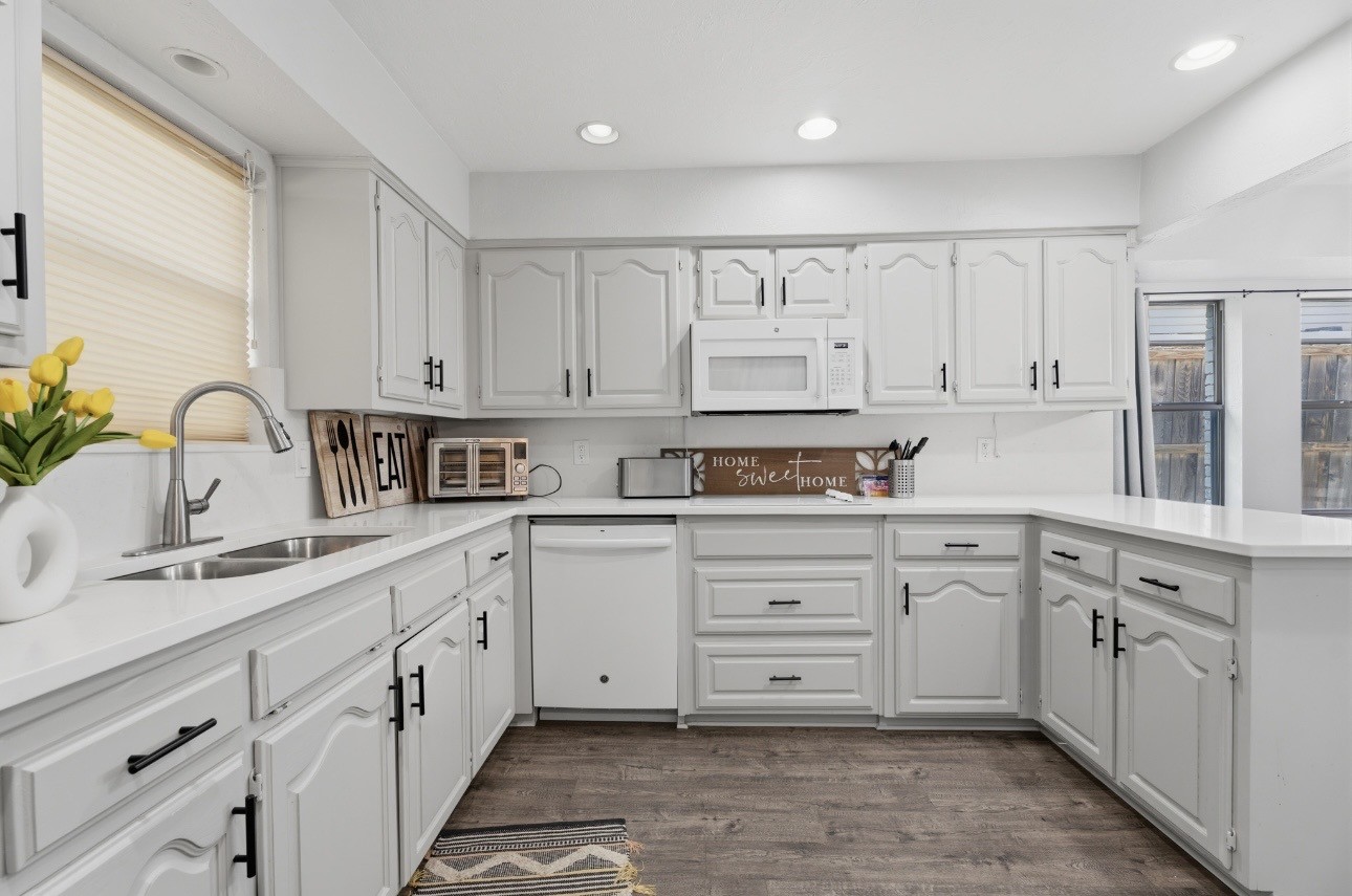 2109 Marin Carrollton TX 75006