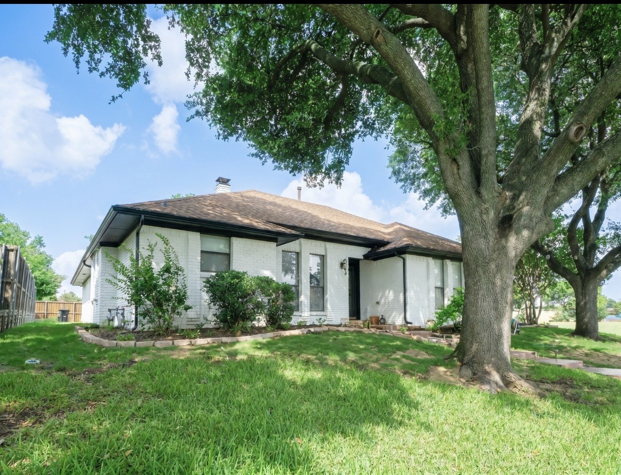 2109 Marin Carrollton TX 75006