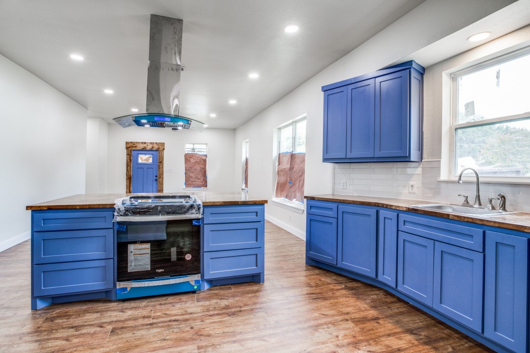 3423 S Harwood Street Dallas TX 75215