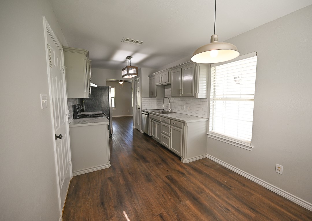 1705 N Cates Street Decatur TX 76234
