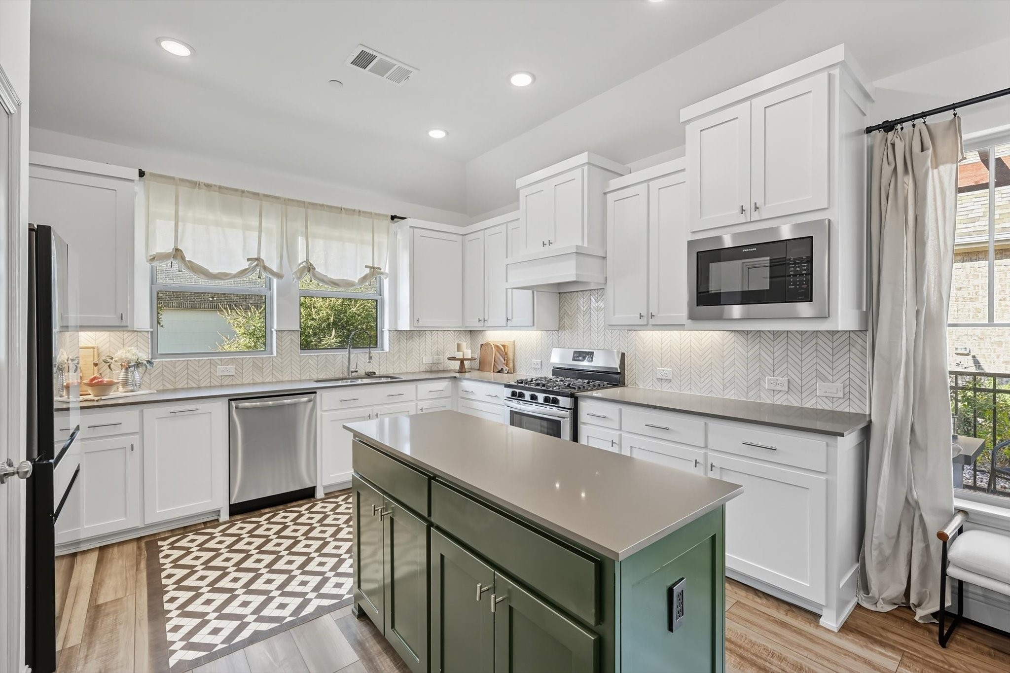 1029 3rd Street Argyle TX 76226