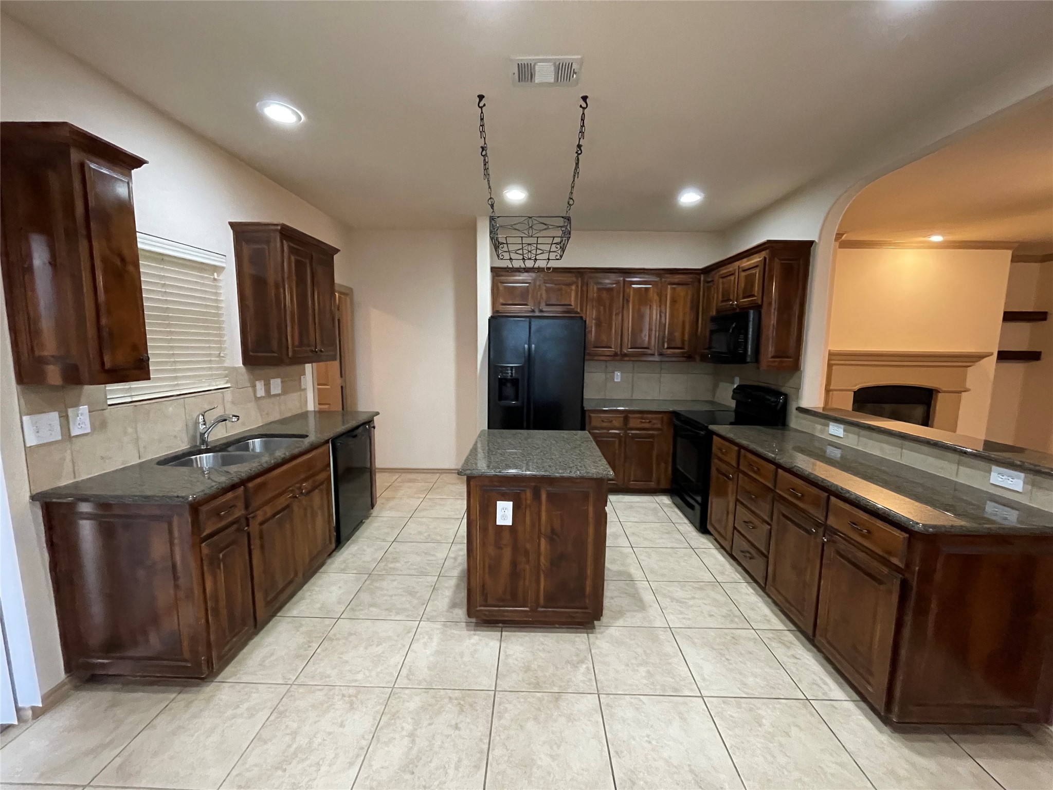 532 Baverton Lane Fort Worth TX 76052