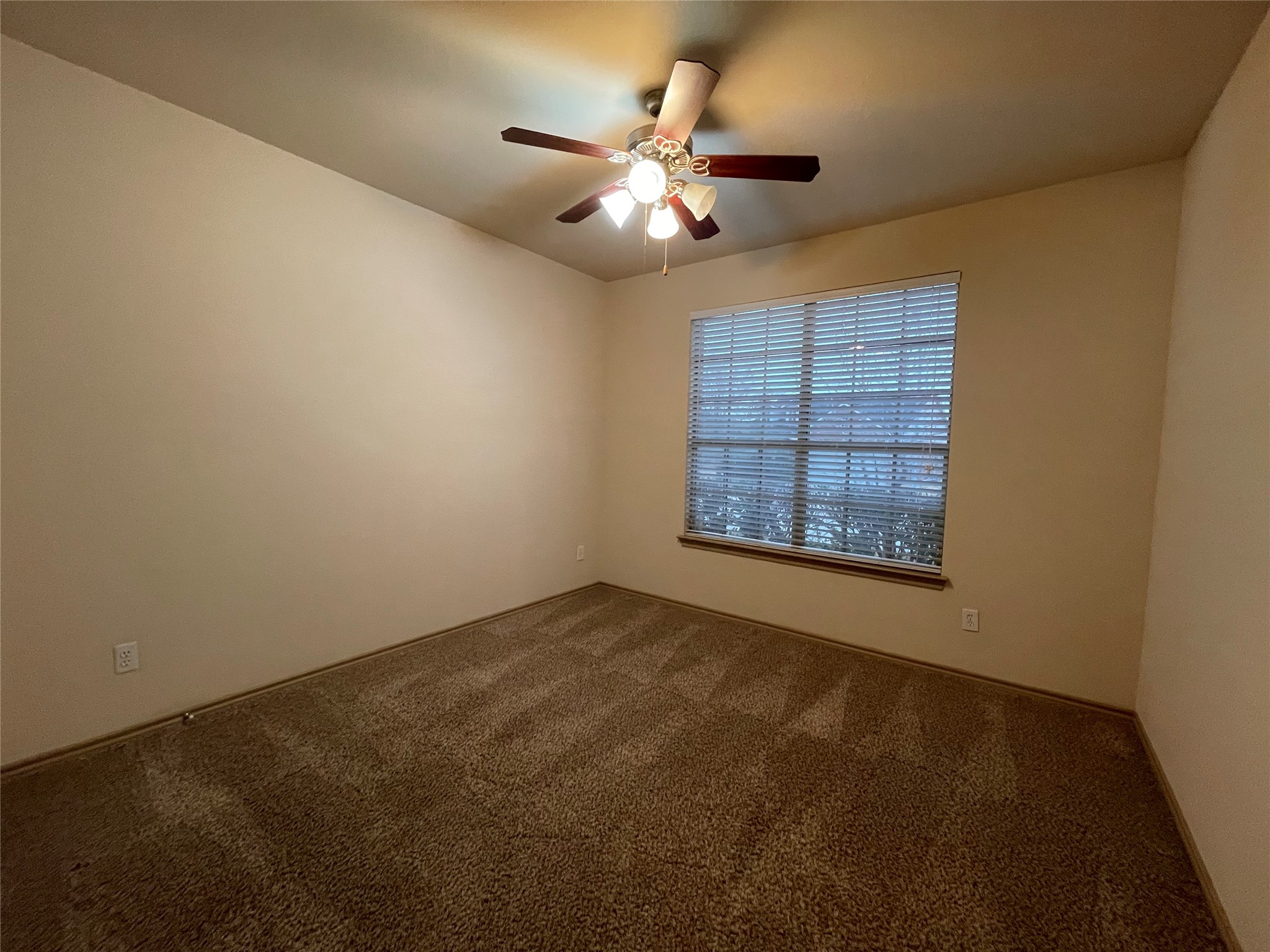 532 Baverton Lane Fort Worth TX 76052