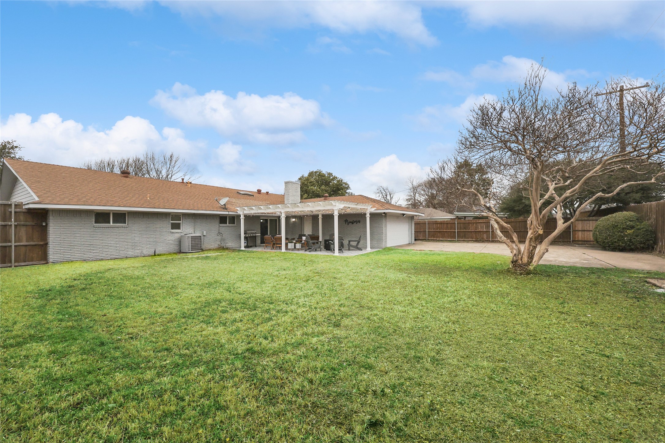 10040 Spokane Circle Dallas TX 75229