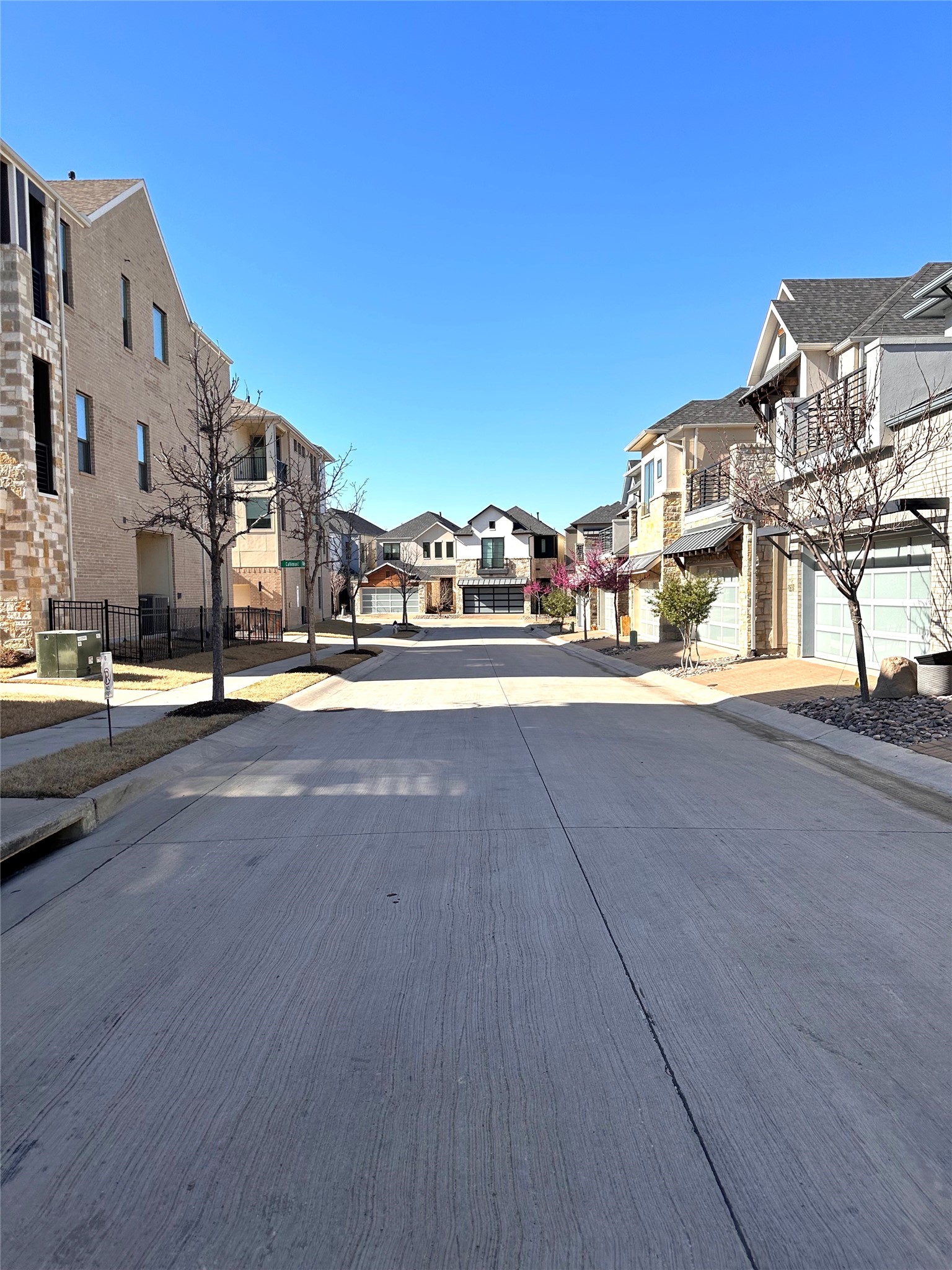 8121 Bromley Drive Dallas TX 75231