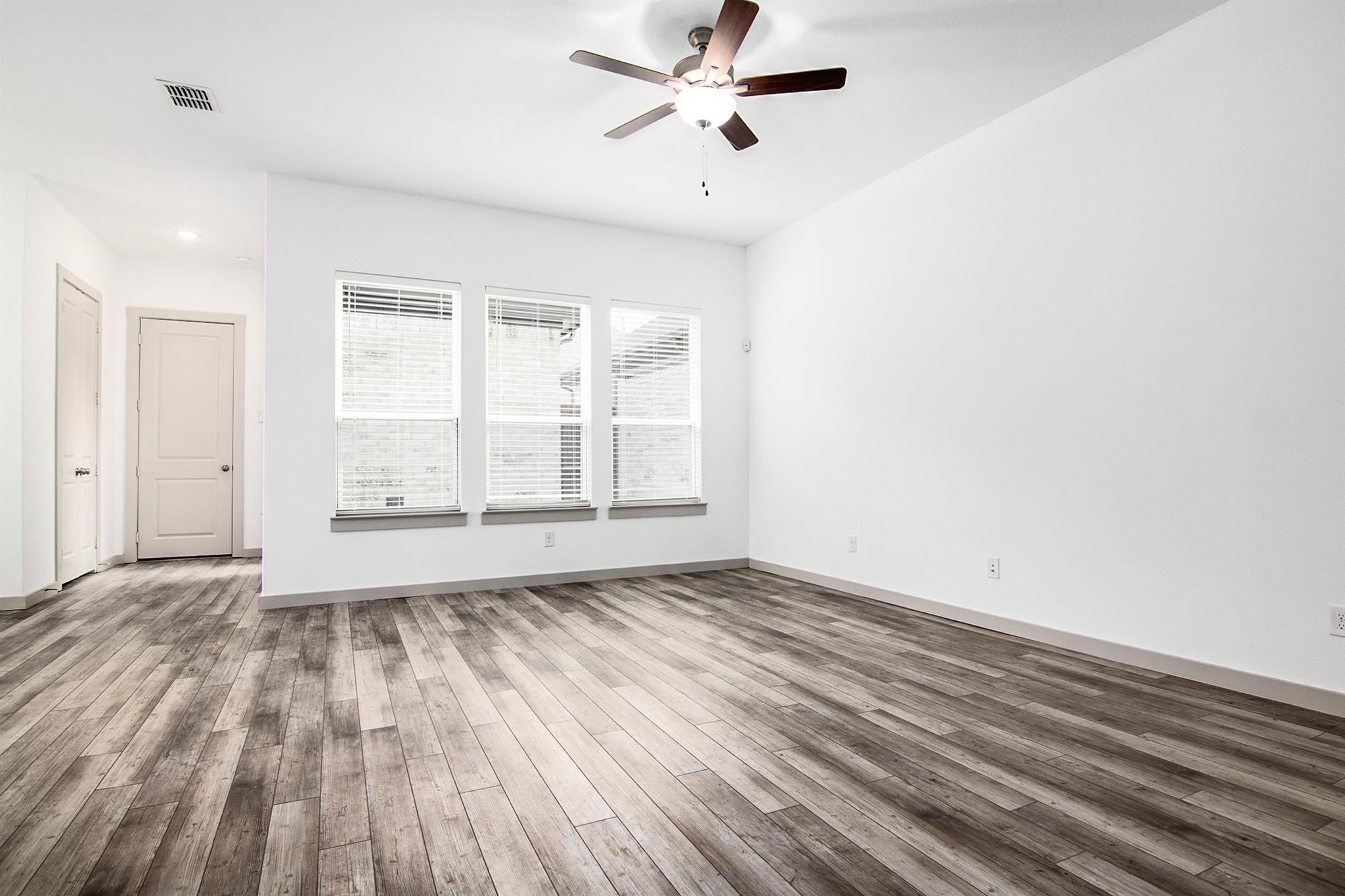 4549 English Maple Drive Arlington TX 76005