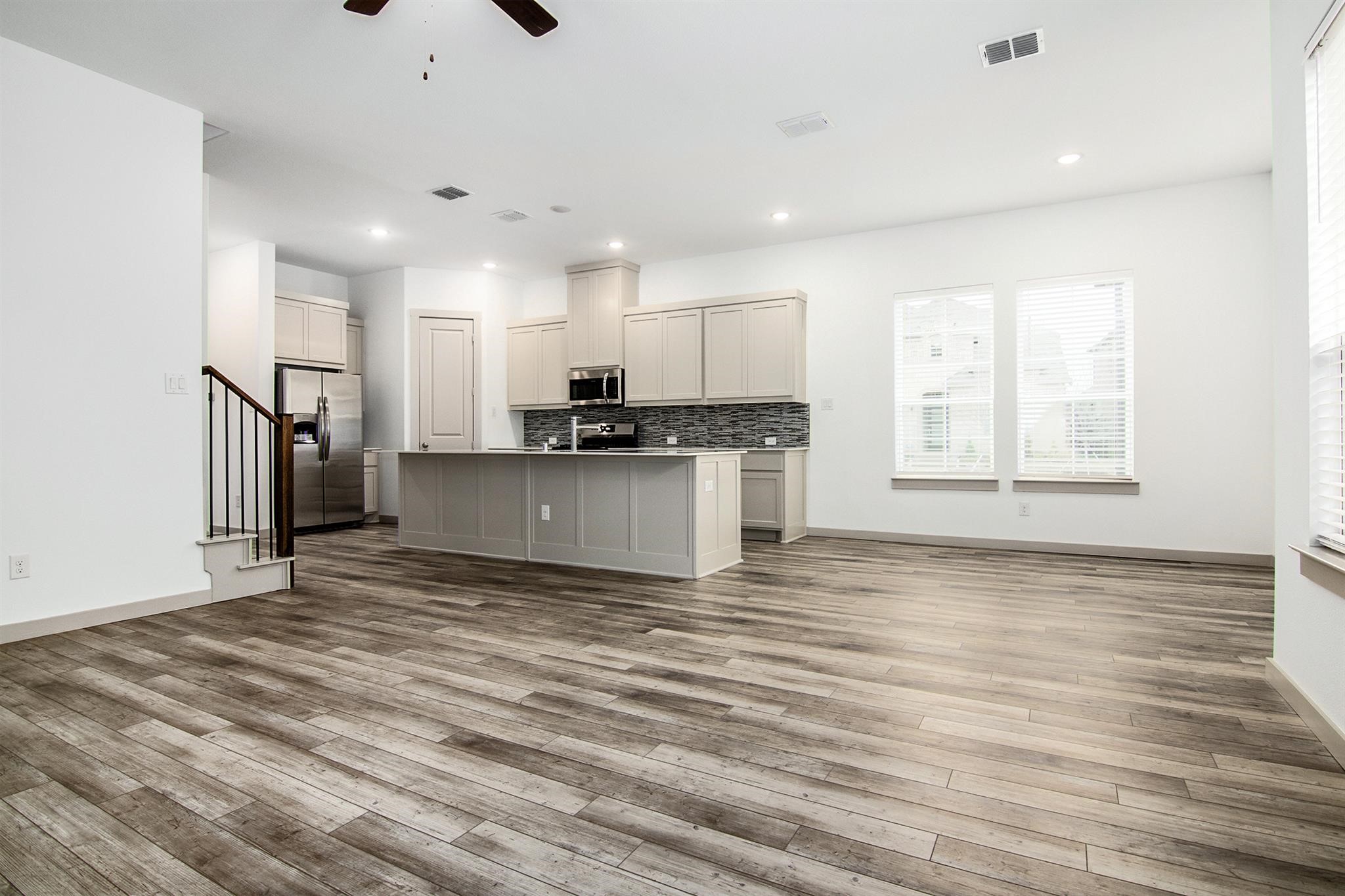 4549 English Maple Drive Arlington TX 76005