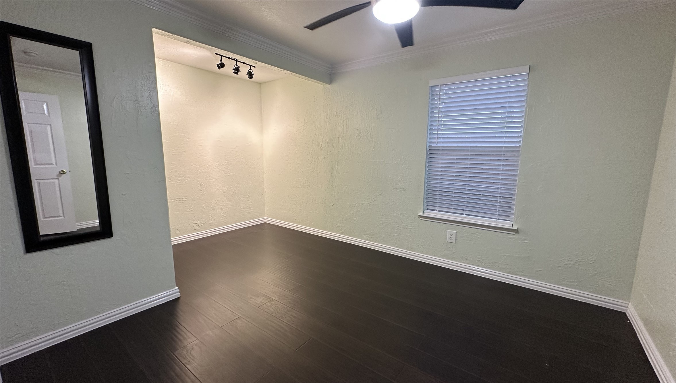 13731 Biggs Street Dallas TX 75253